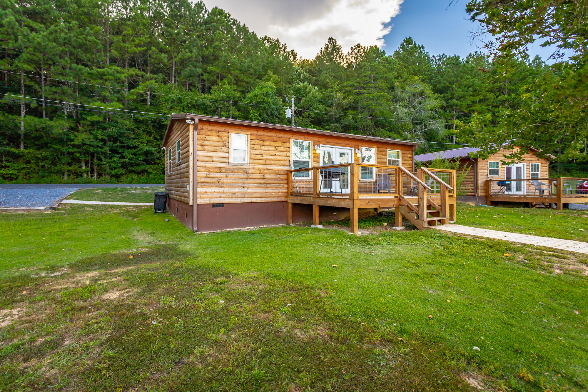 1370 Peggy Lane, A&B