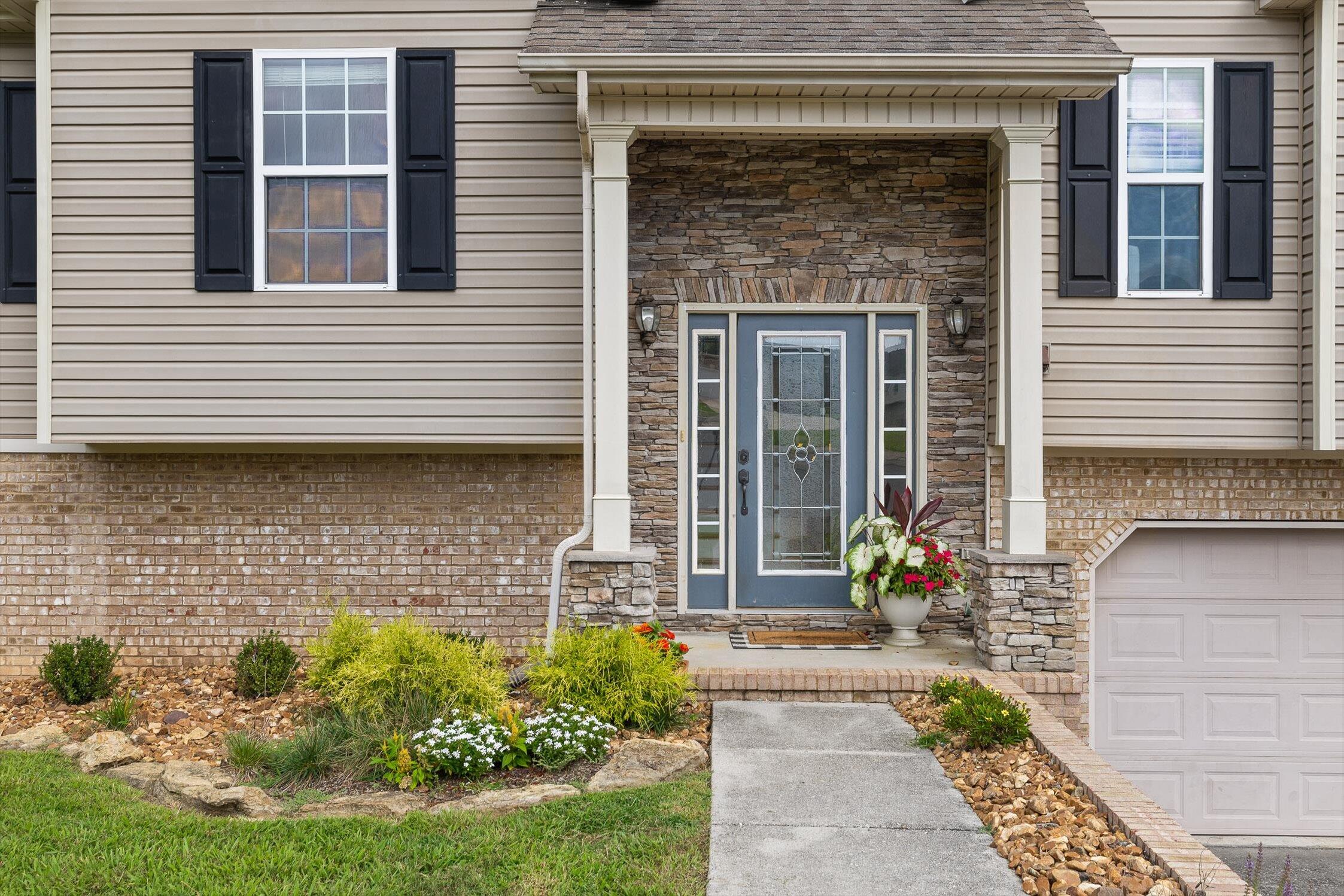 216 Carrigan Circle