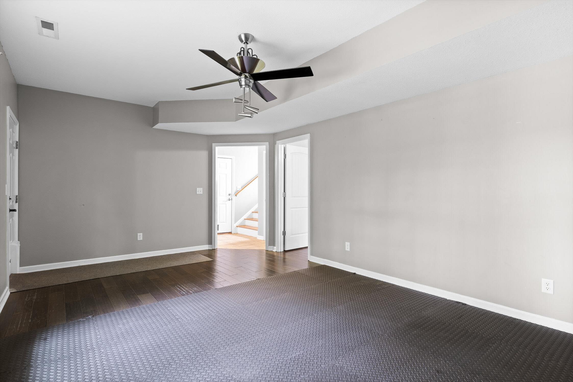 216 Carrigan Circle