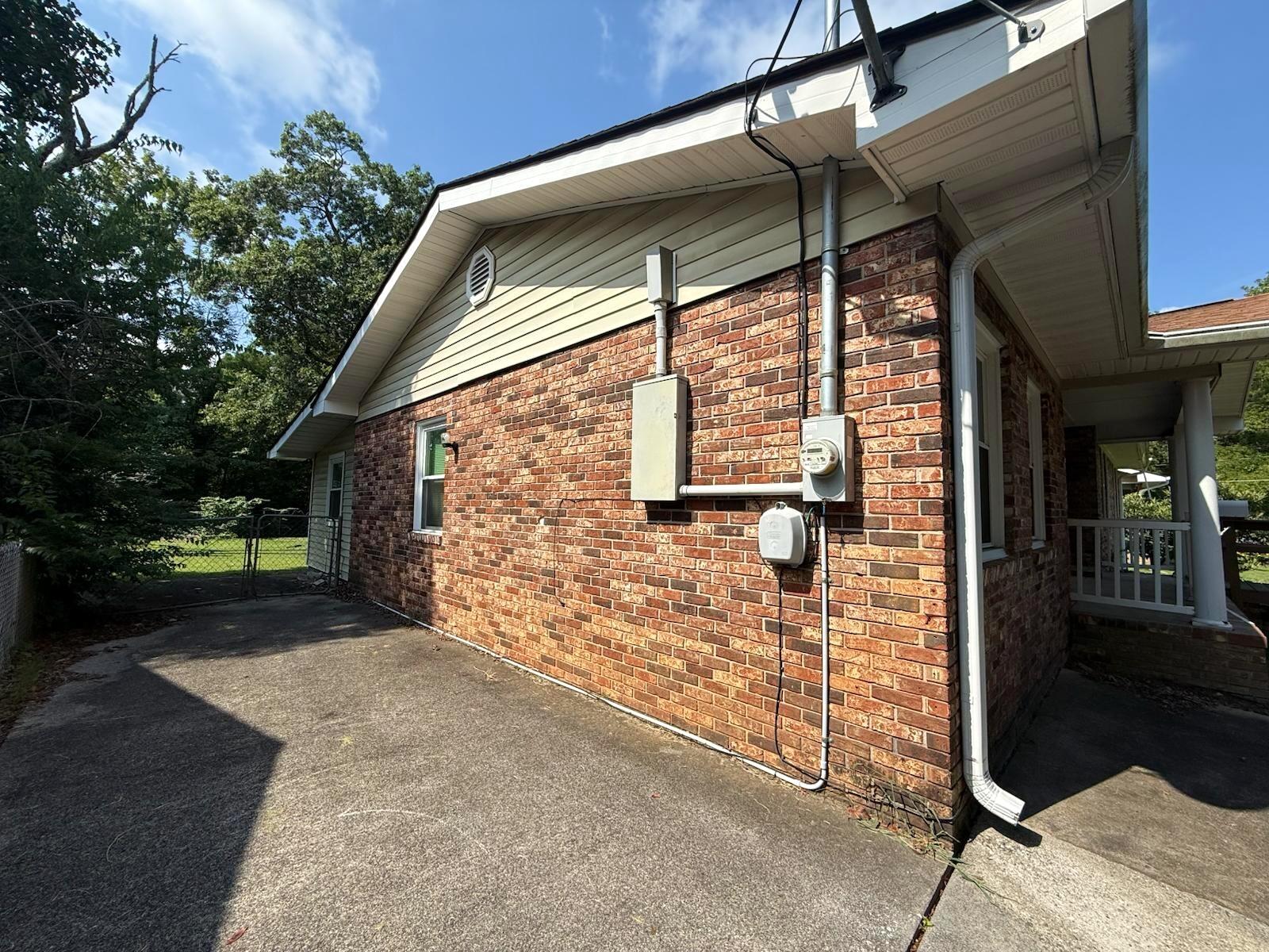 228 Steele Road