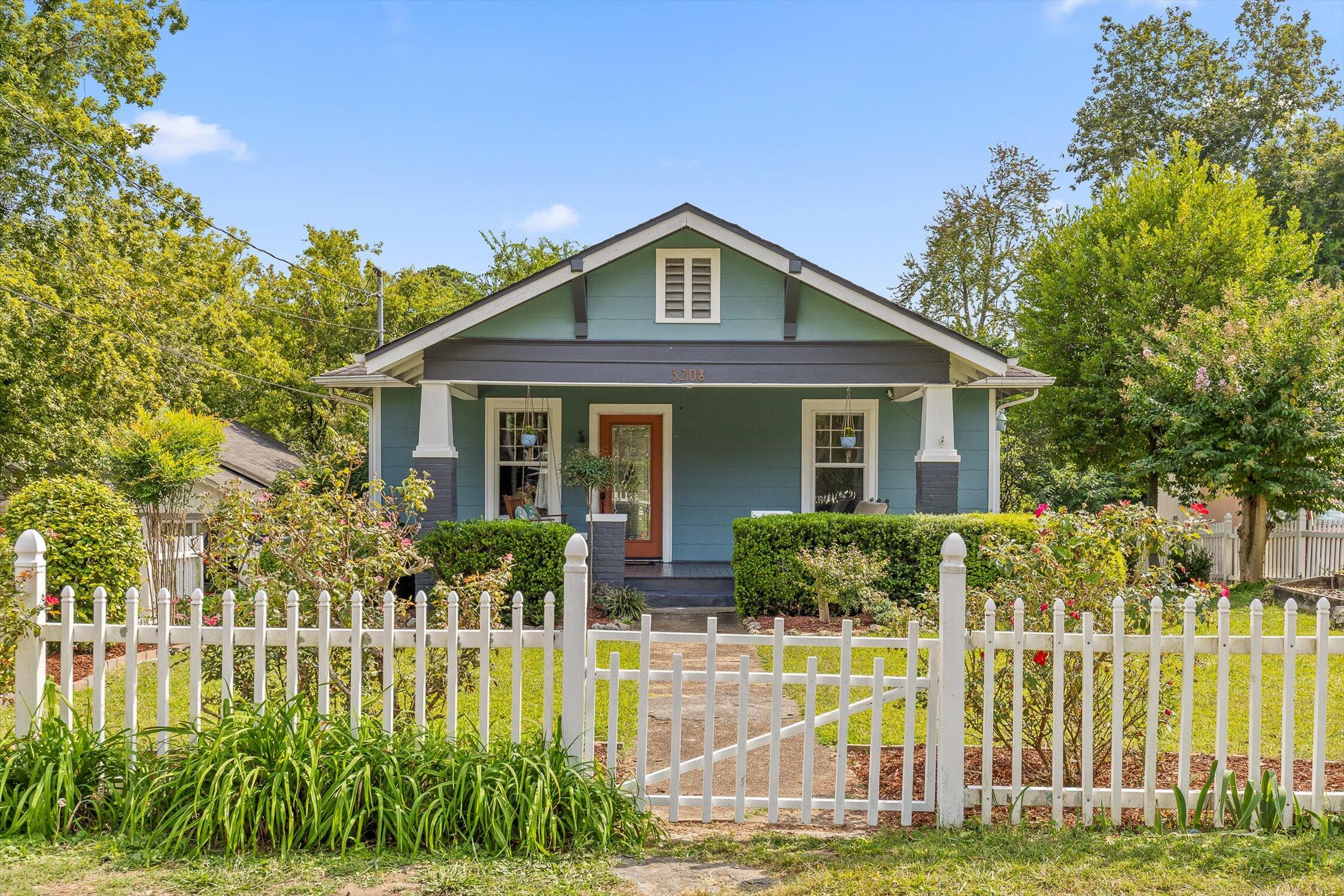 3208 Montview Drive