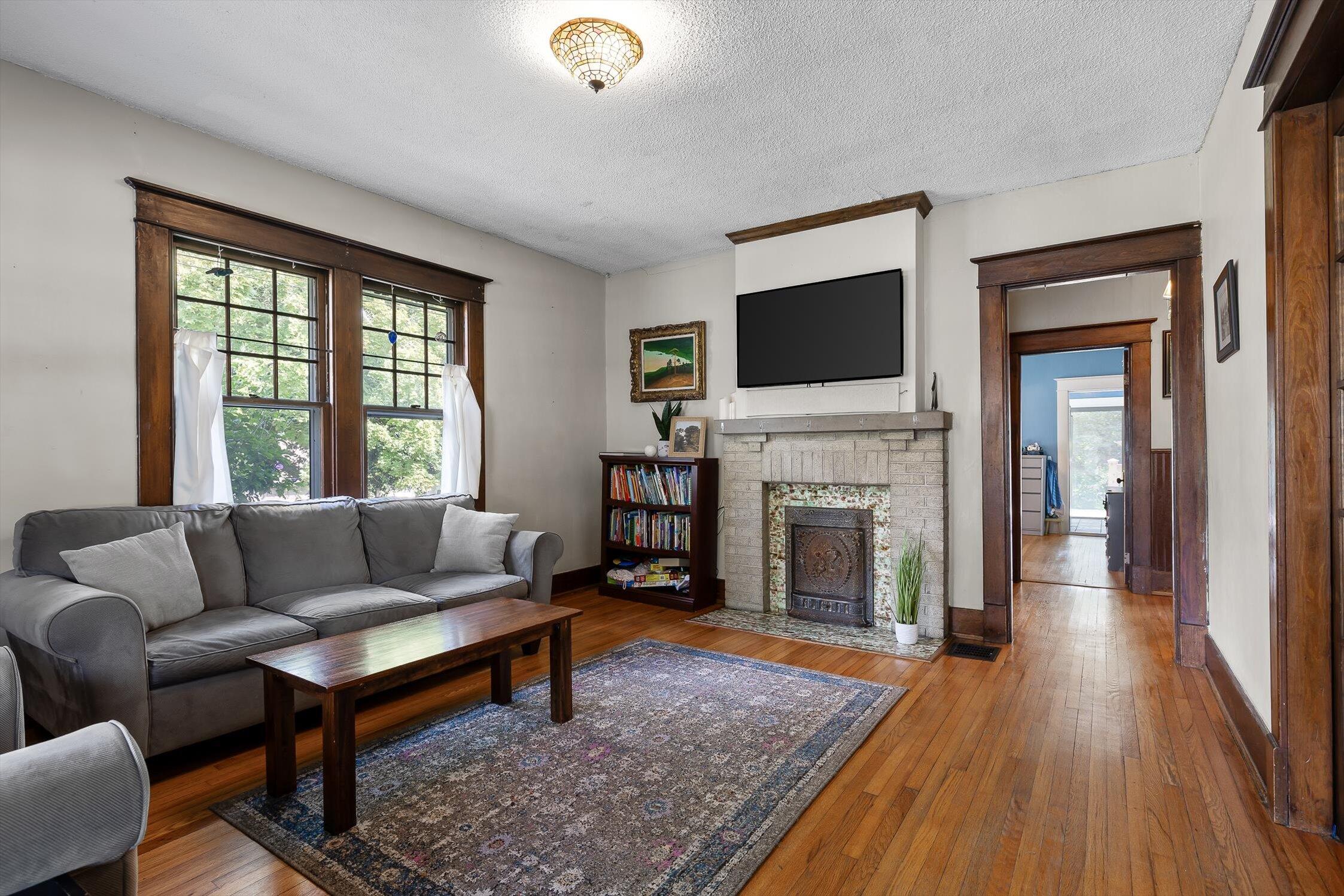 3208 Montview Drive