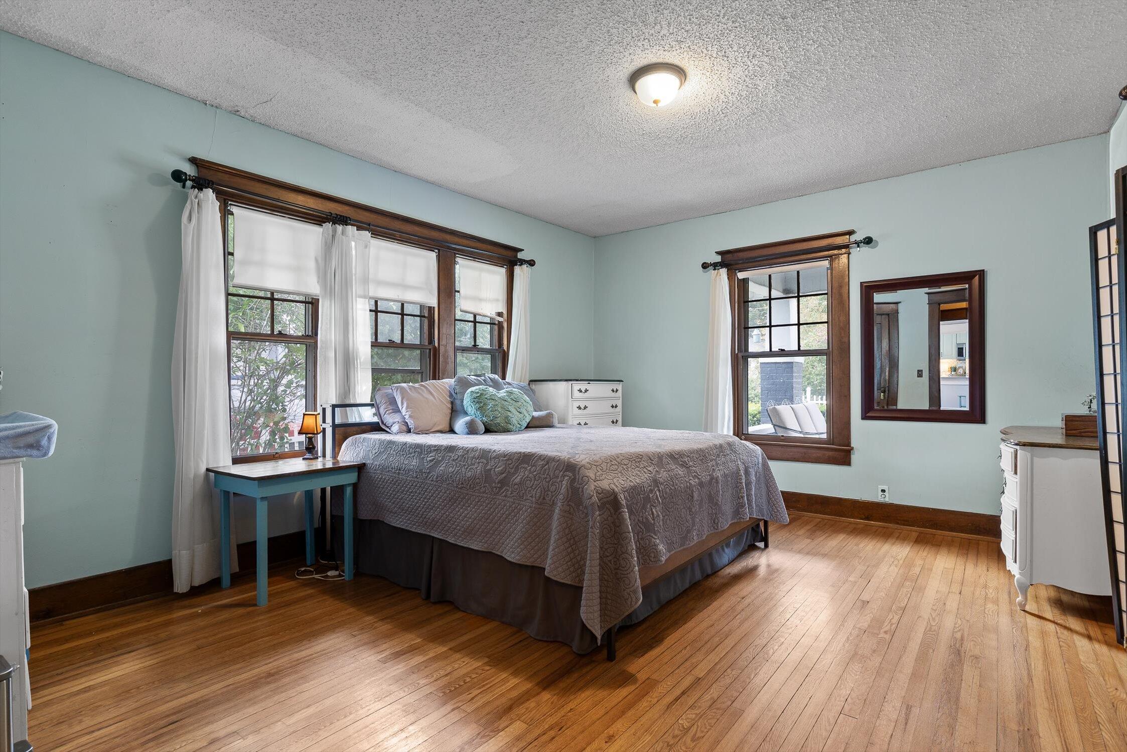 3208 Montview Drive