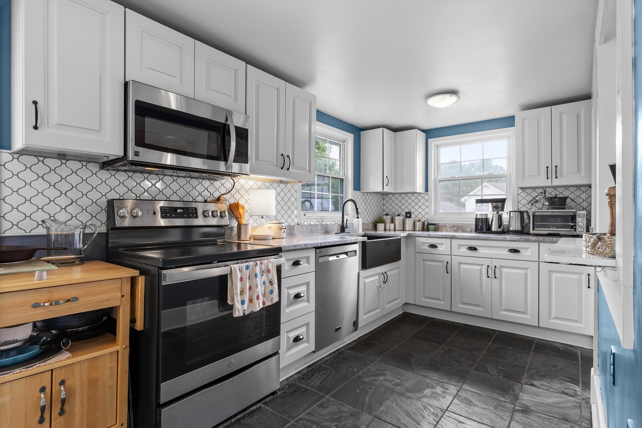 3208 Montview Drive