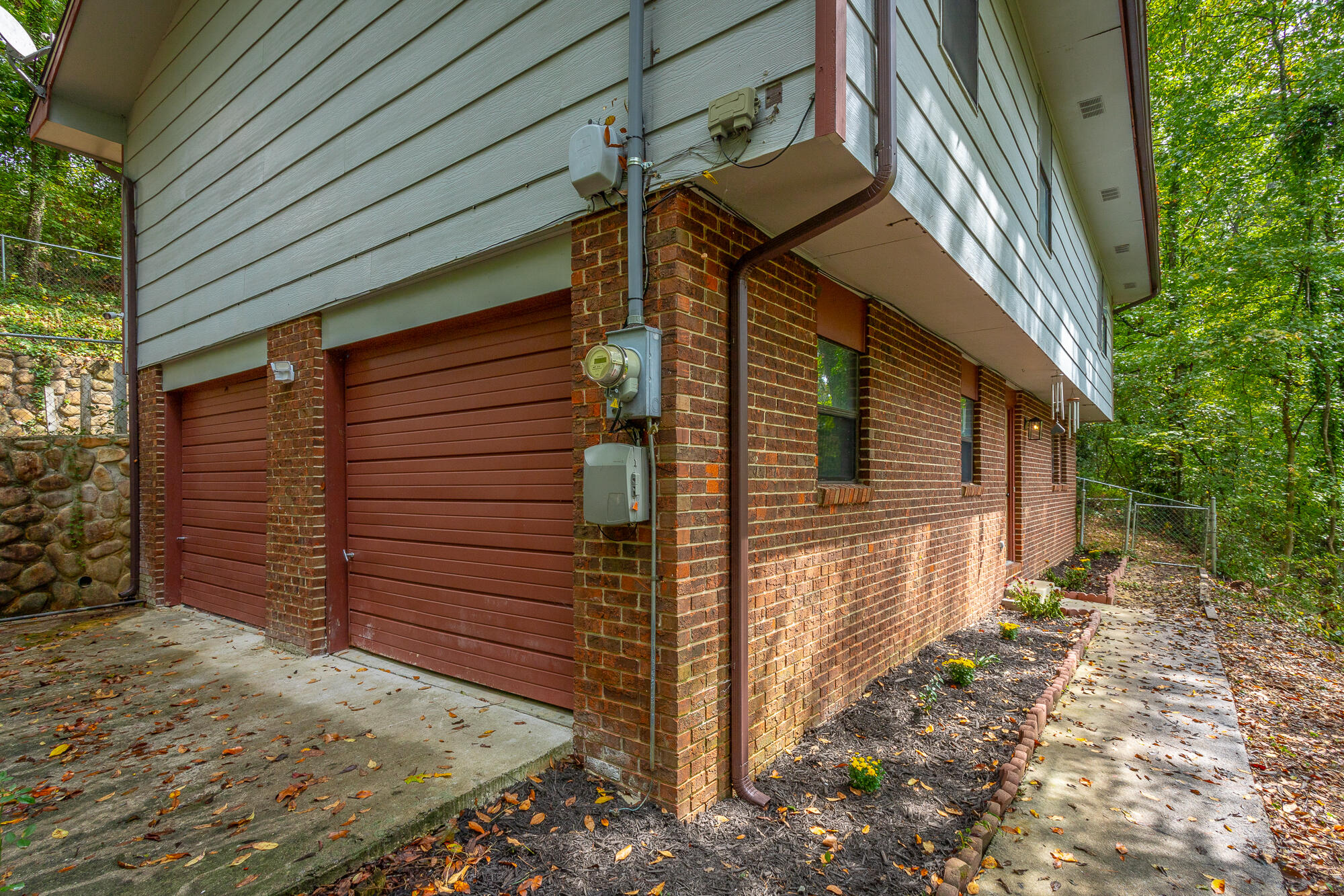 707 Charlee Street