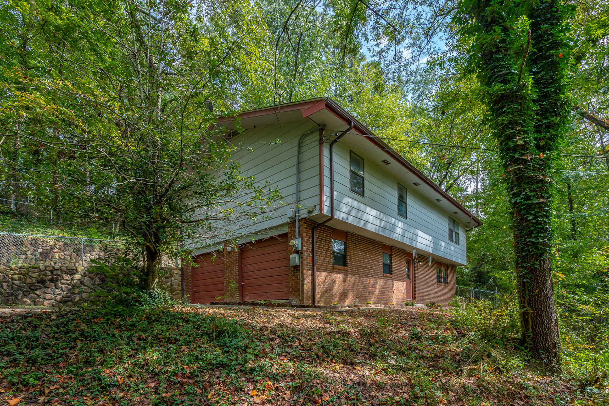 707 Charlee Street