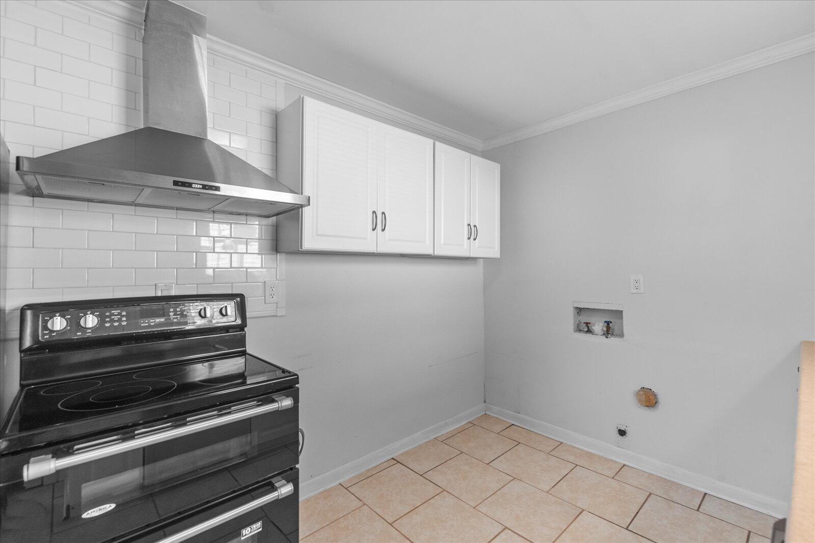 5131 Winding Lane