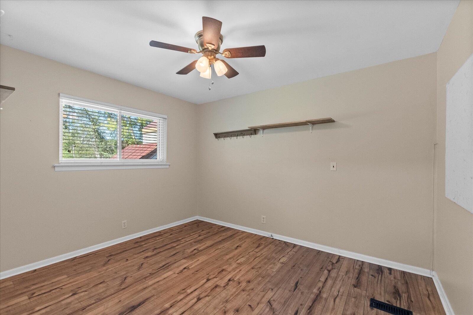 5131 Winding Lane