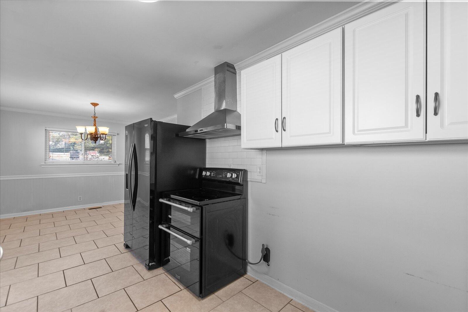 5131 Winding Lane