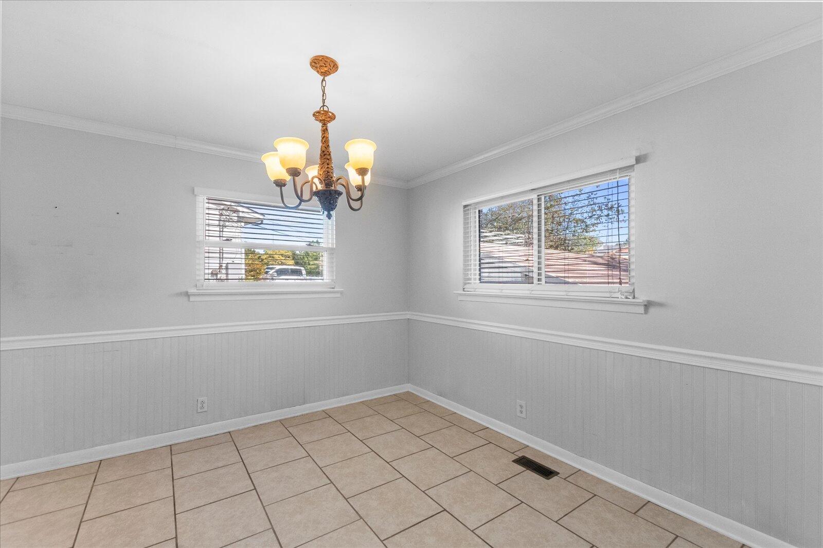 5131 Winding Lane