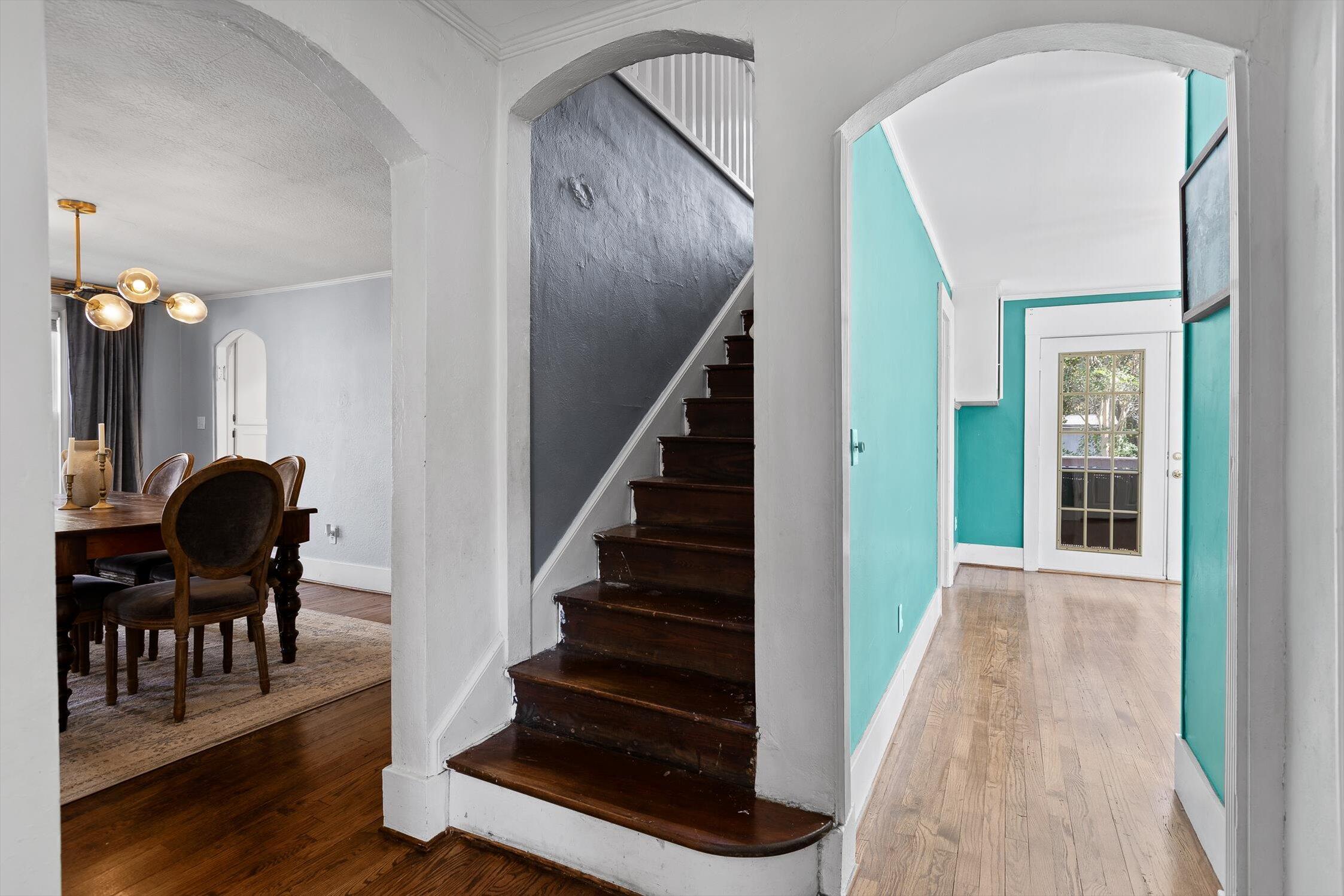 1046 Givens Road