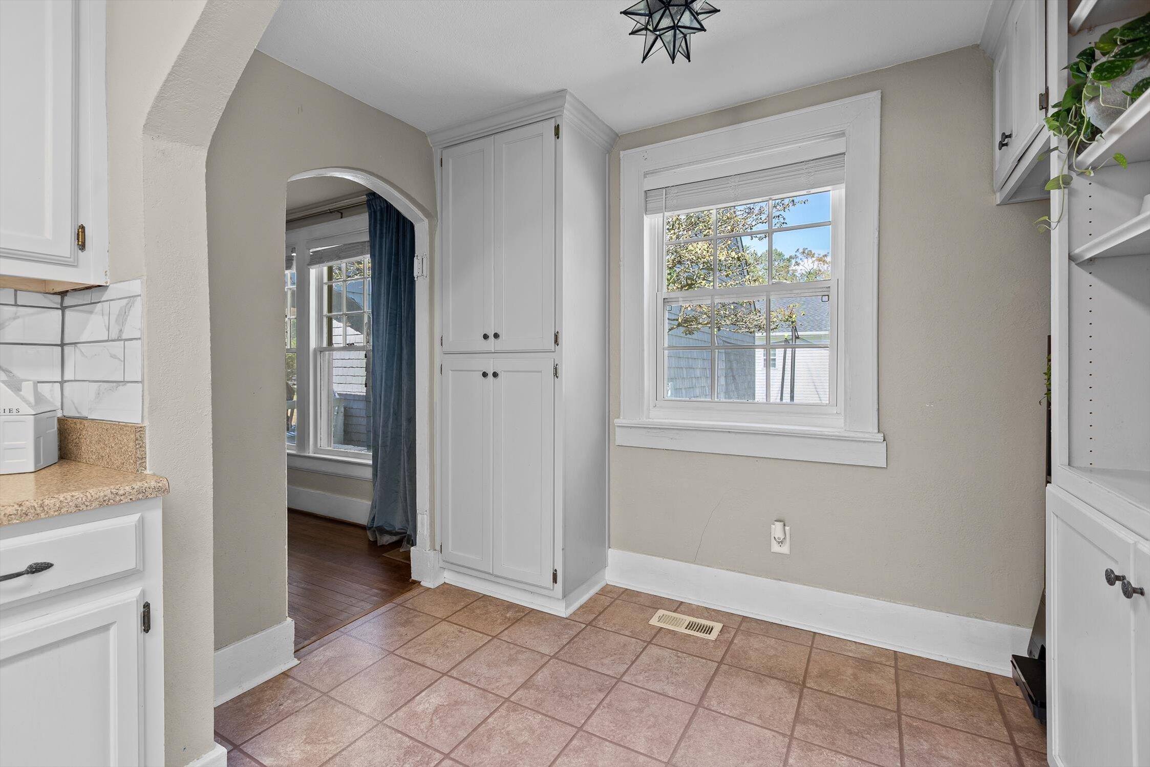 1046 Givens Road