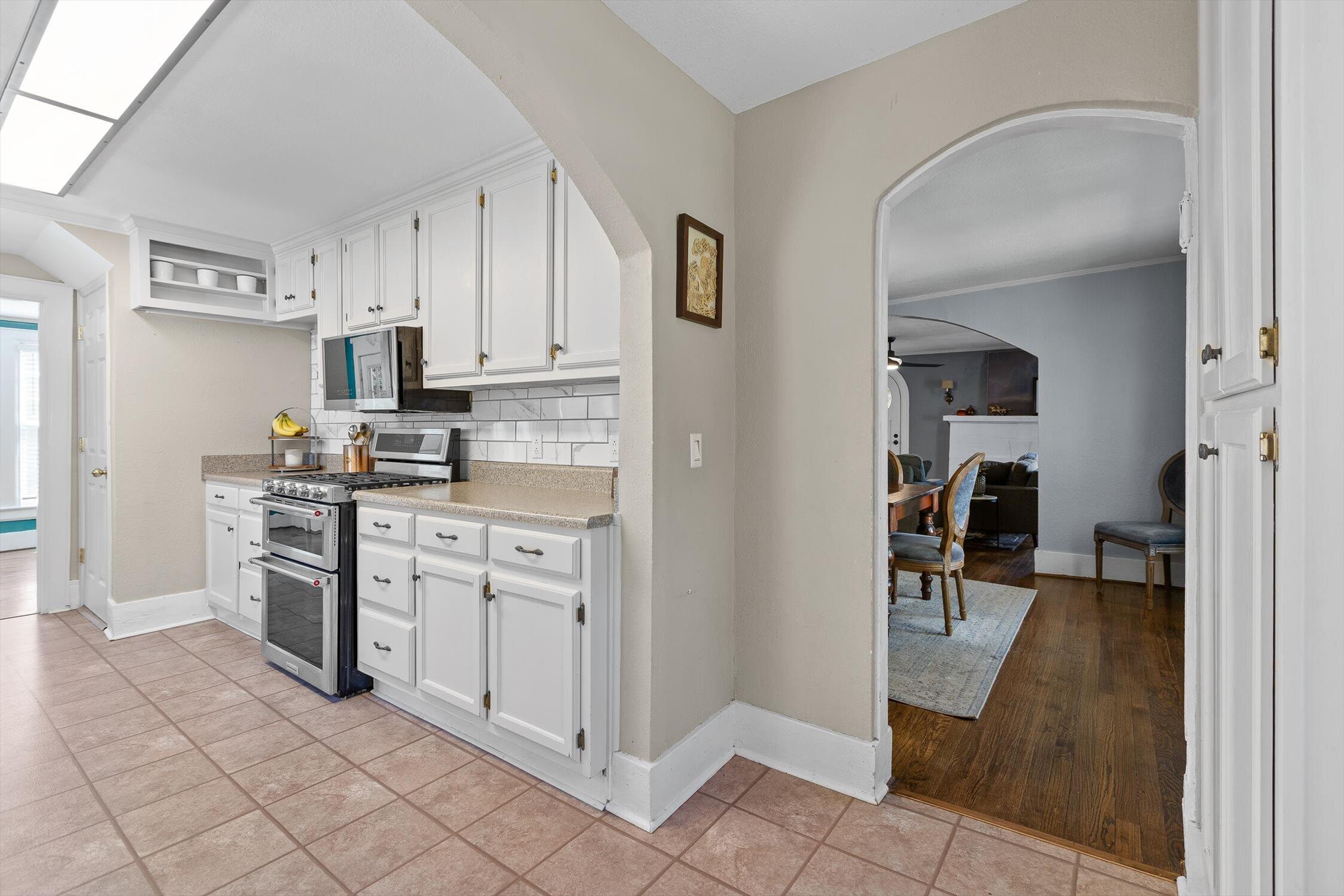 1046 Givens Road