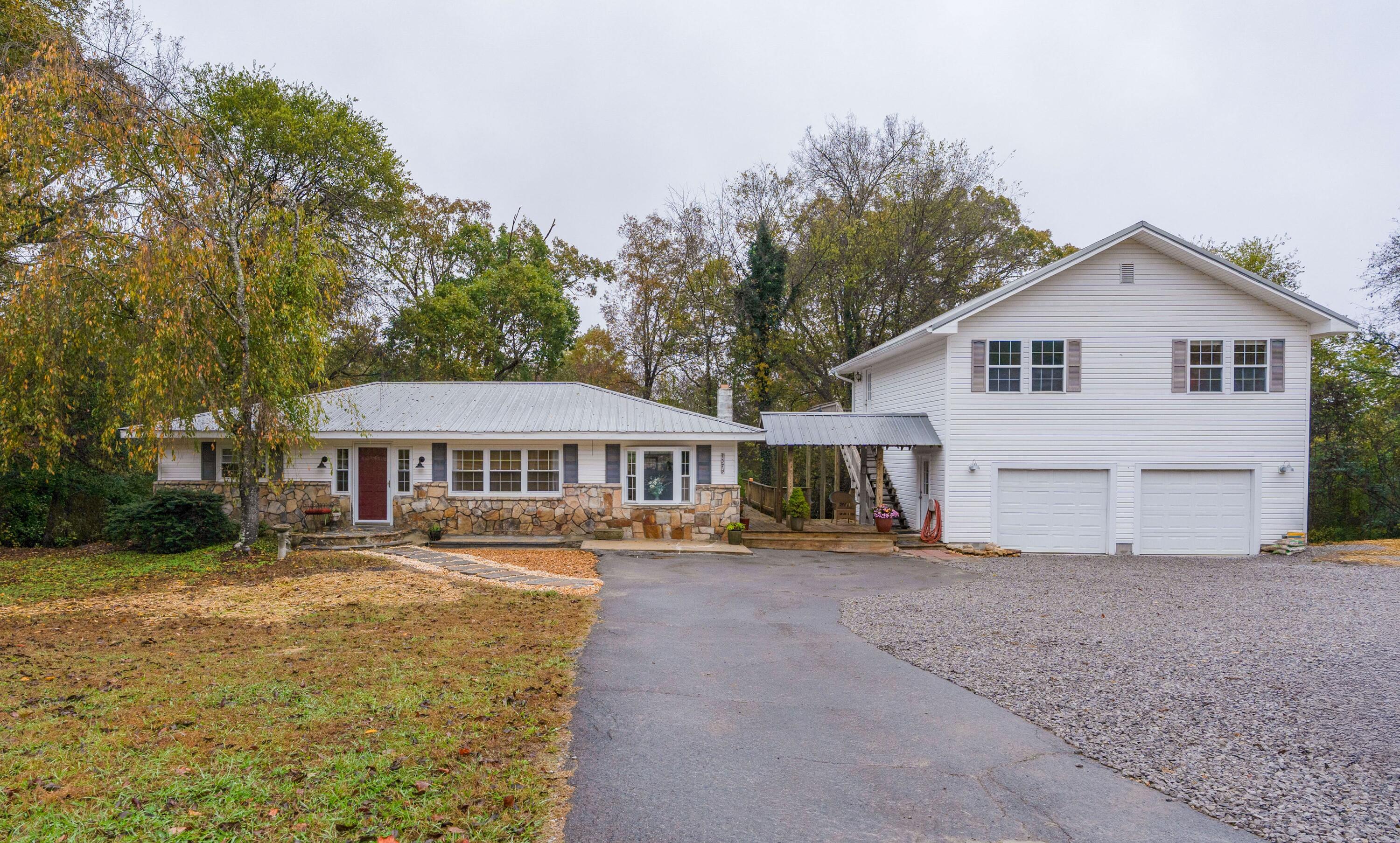 1573 Highway 157