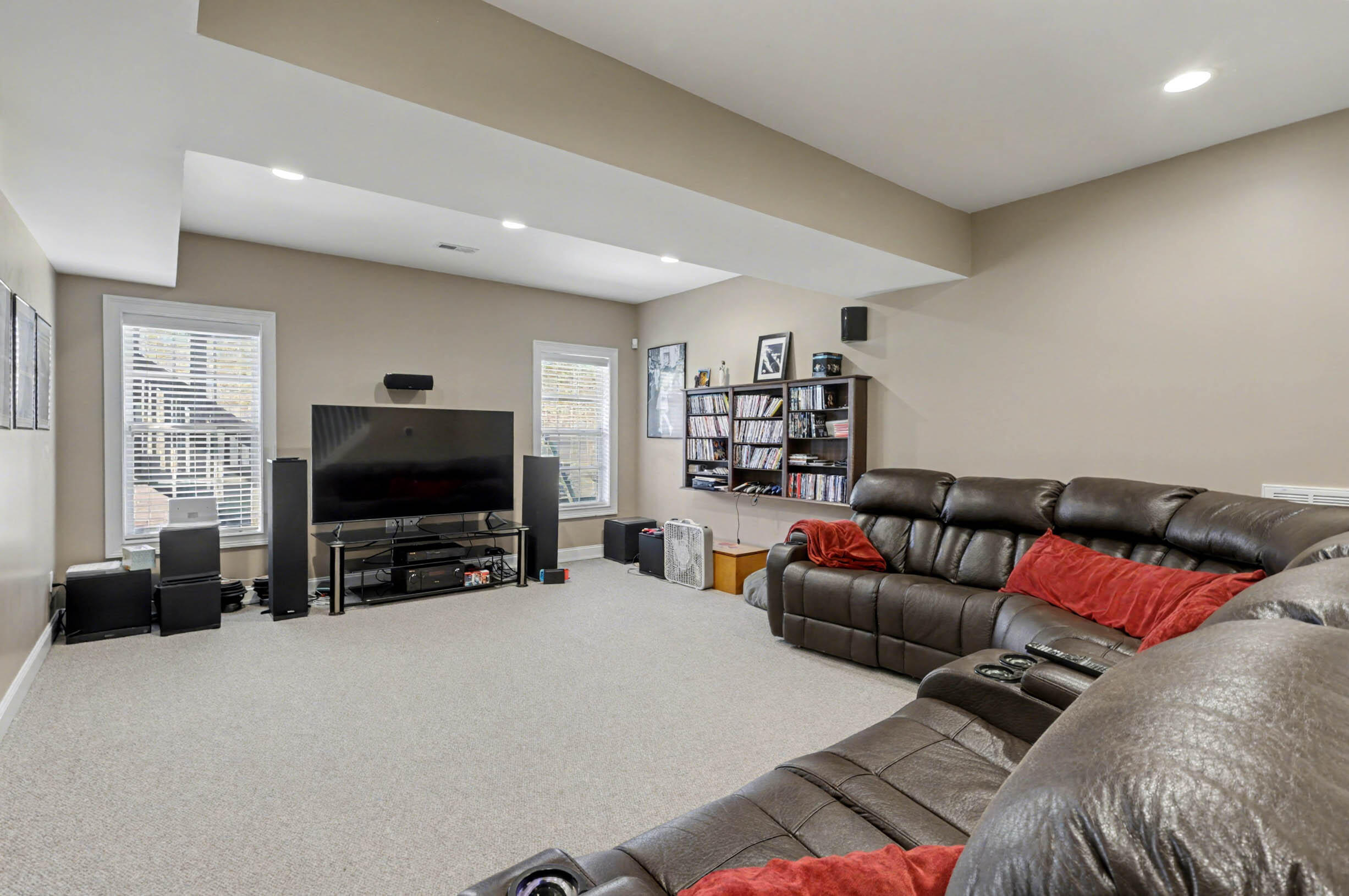 2290 Red Tail Lane
