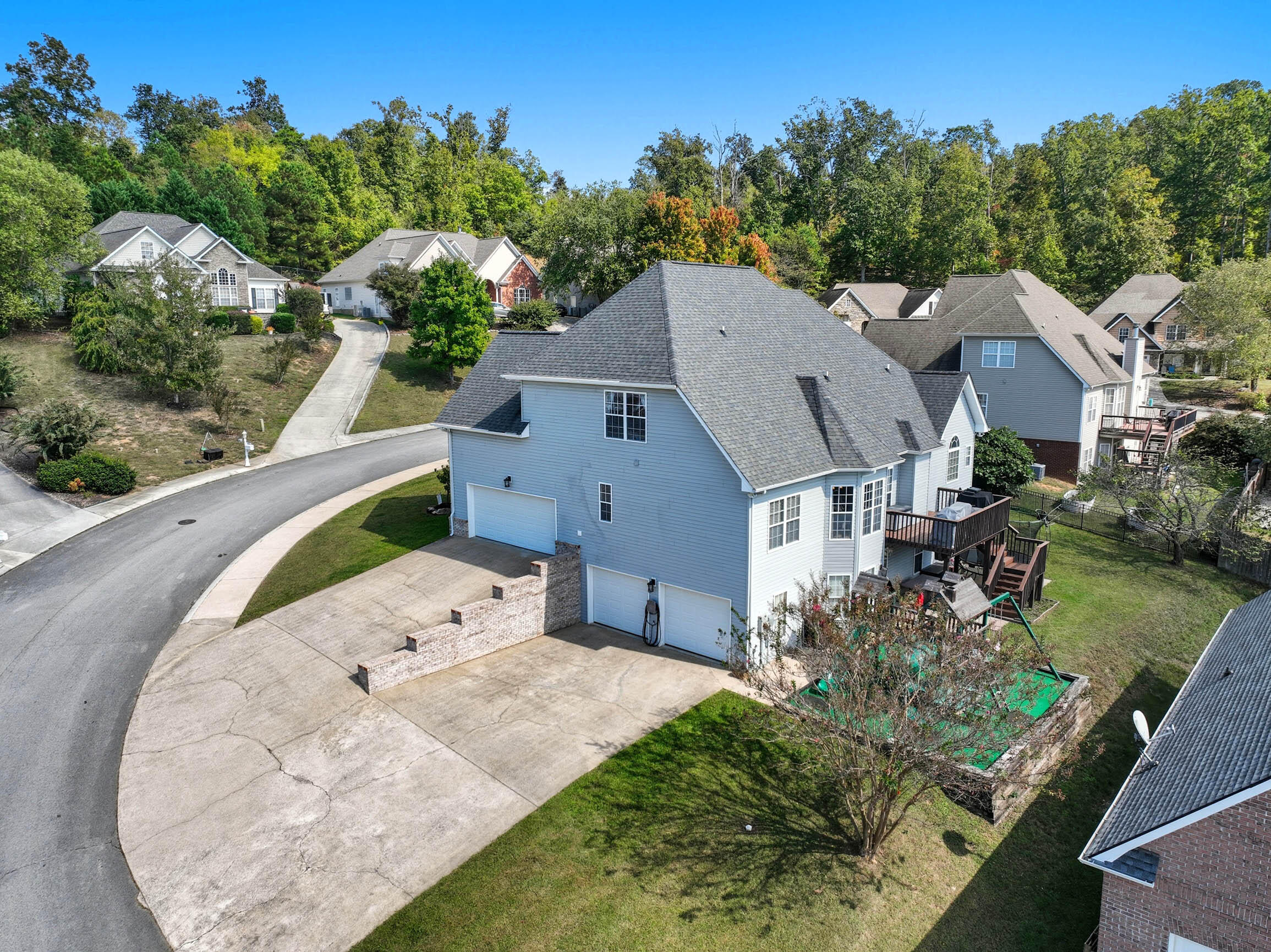 2290 Red Tail Lane