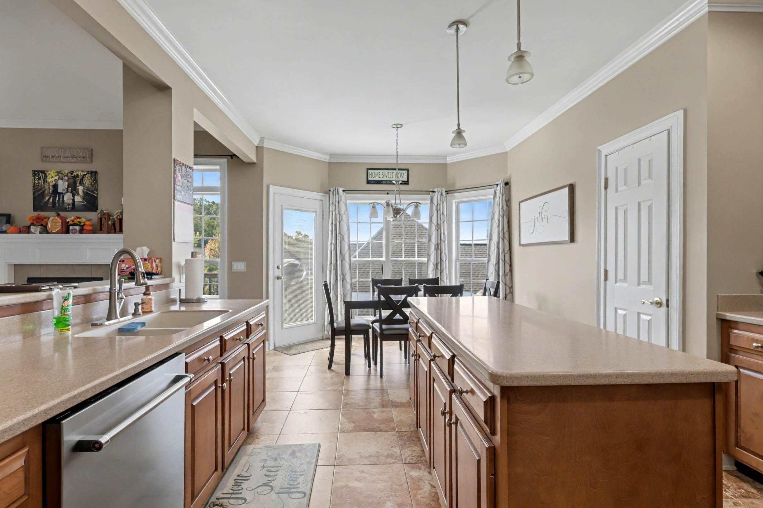 2290 Red Tail Lane