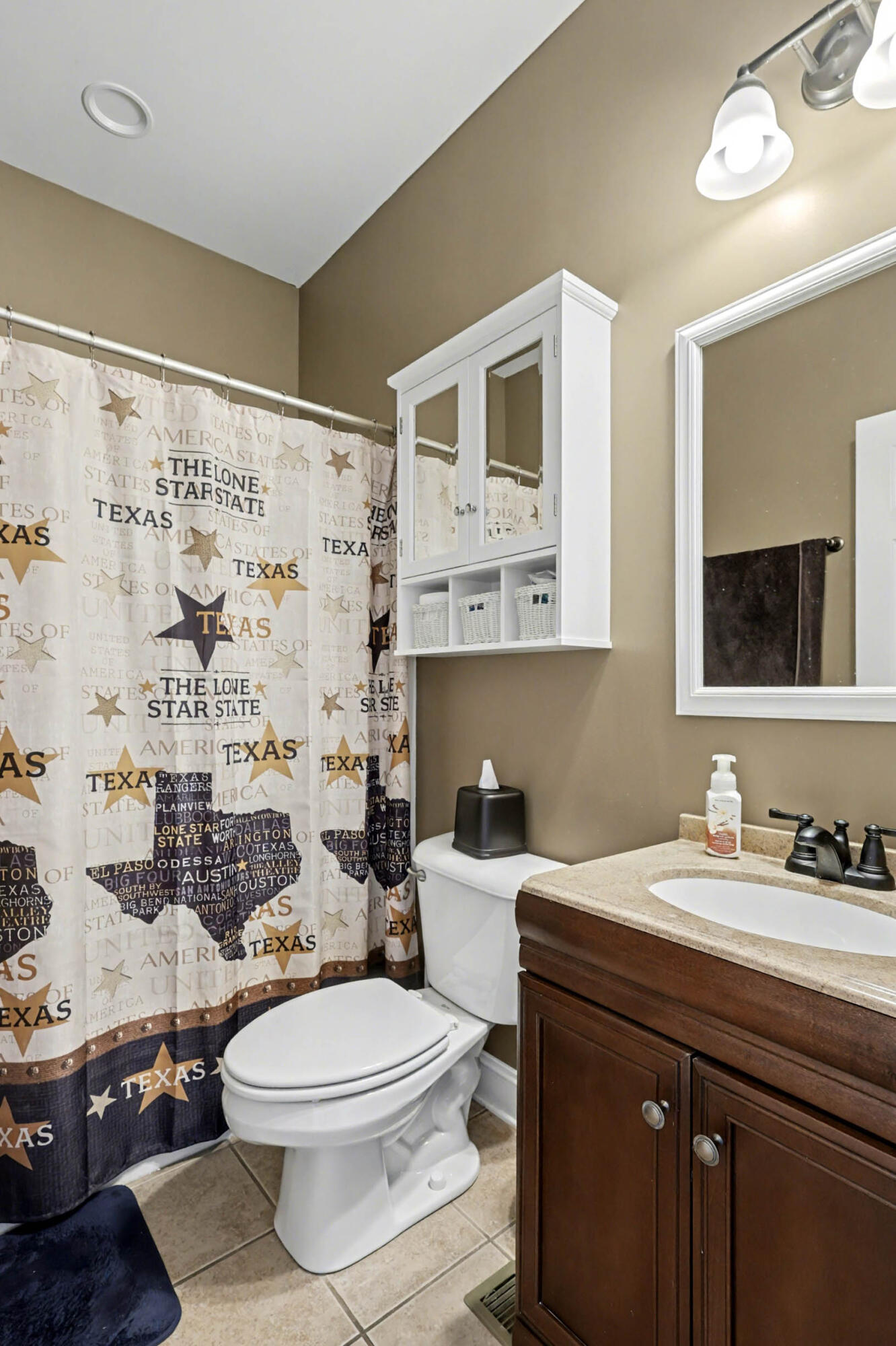2290 Red Tail Lane