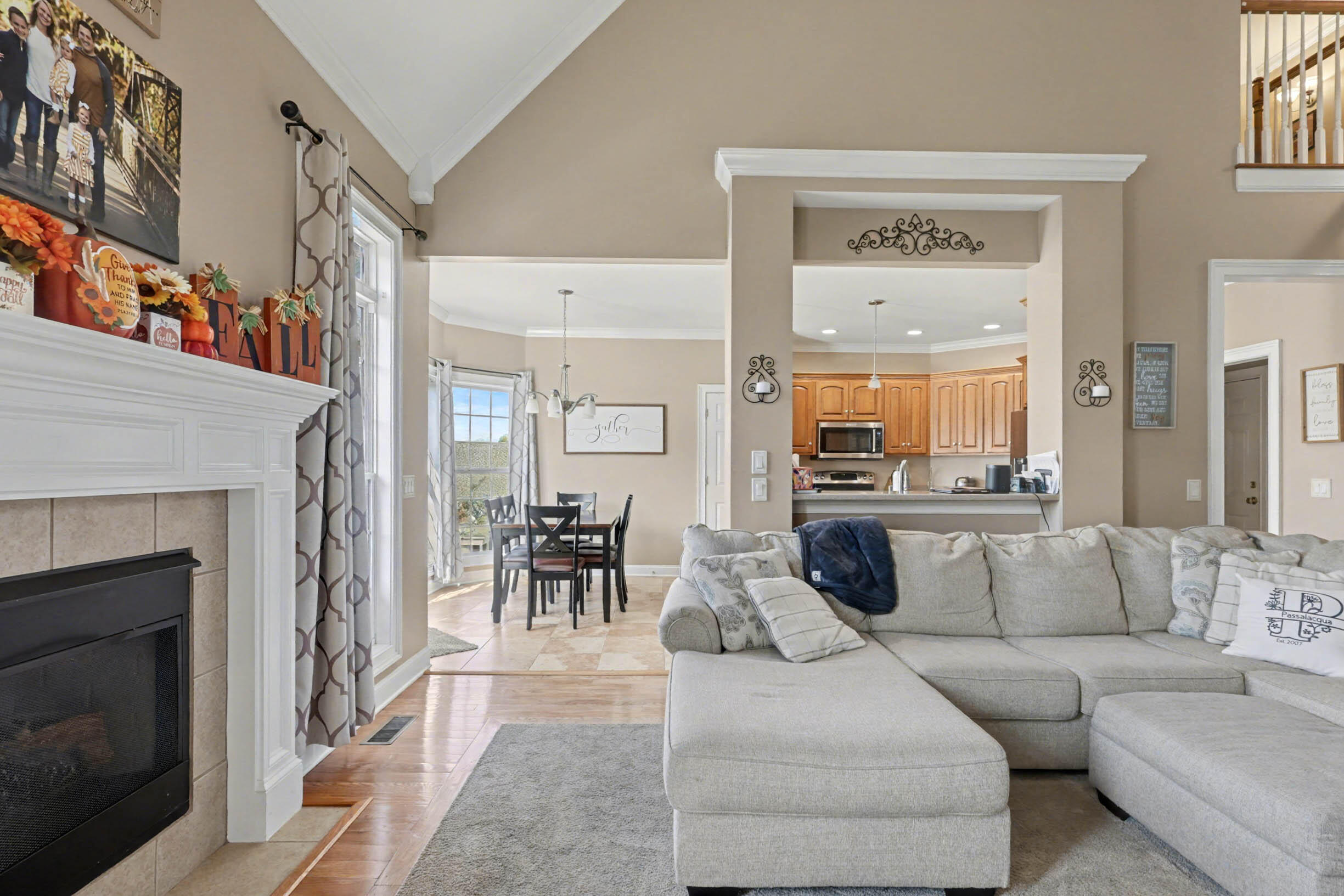 2290 Red Tail Lane