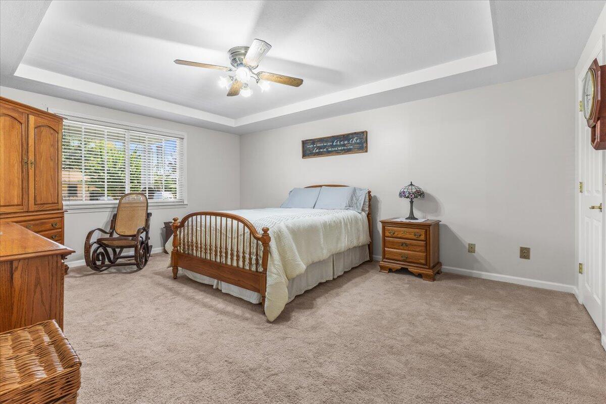 49 Hillcrest Court