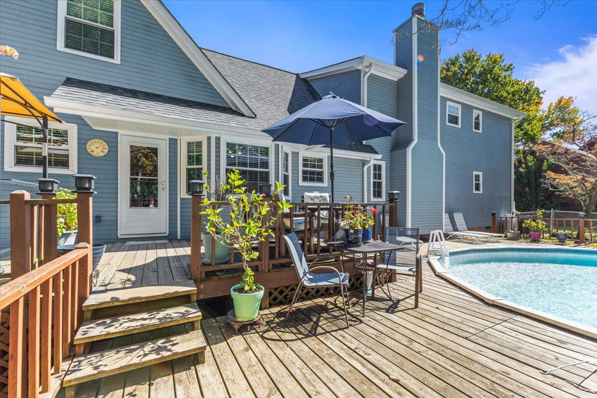 49 Hillcrest Court