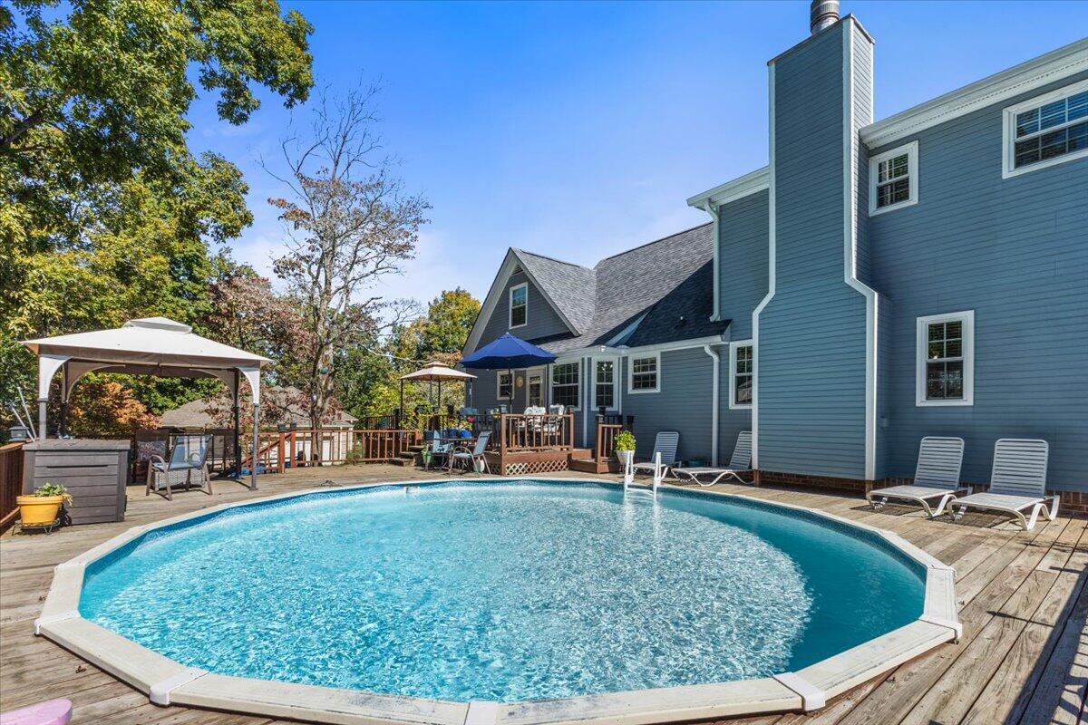 49 Hillcrest Court