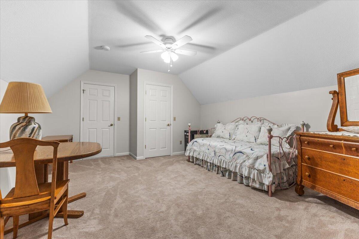 49 Hillcrest Court
