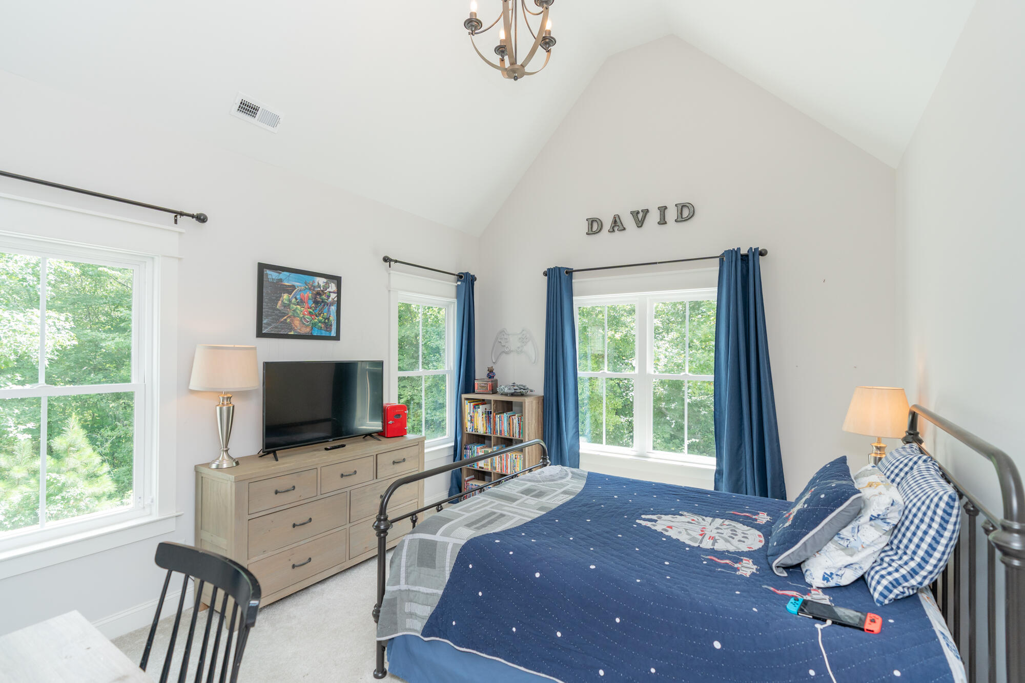 1695 E Boy Scout Road