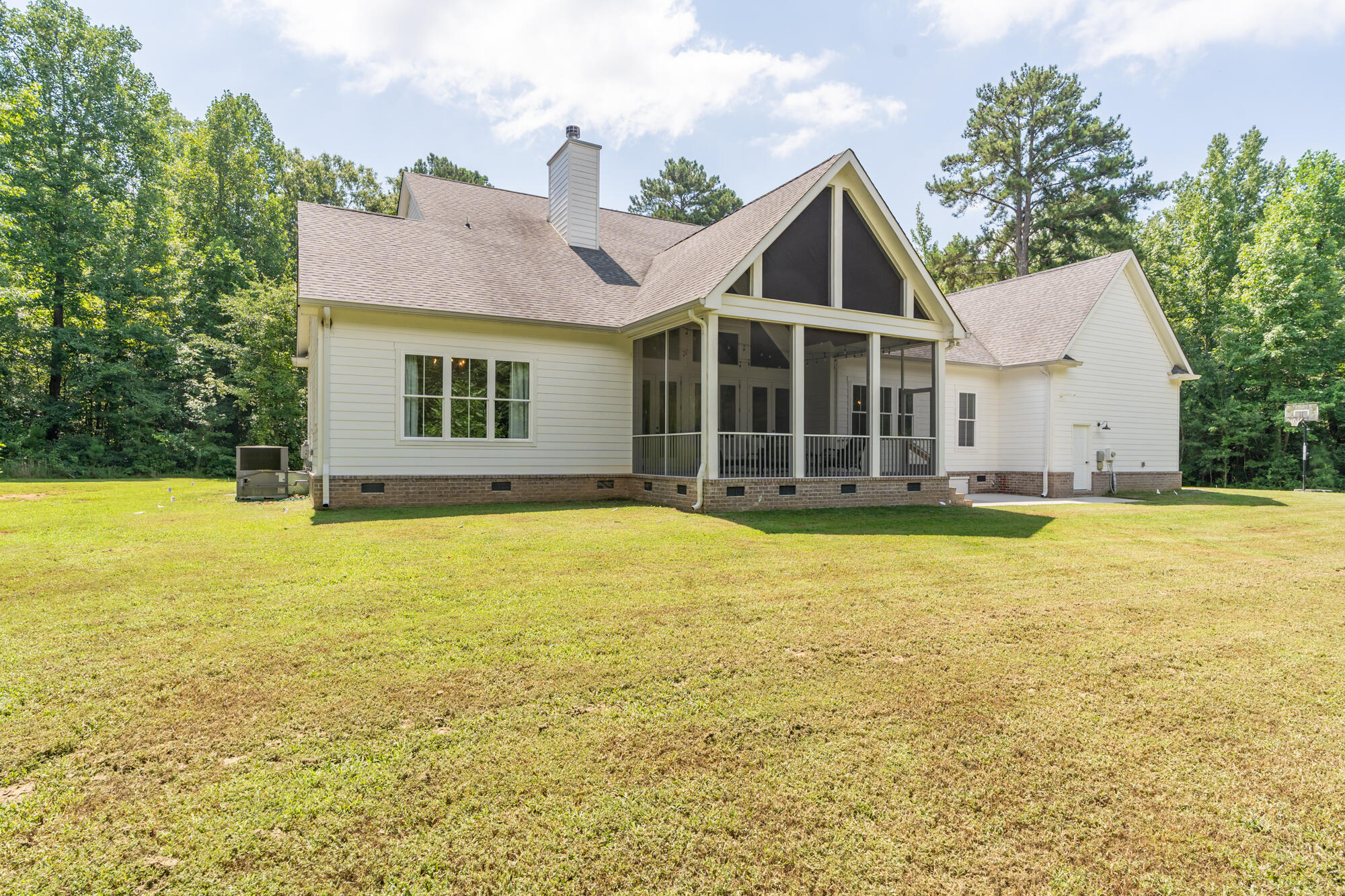 1695 E Boy Scout Road