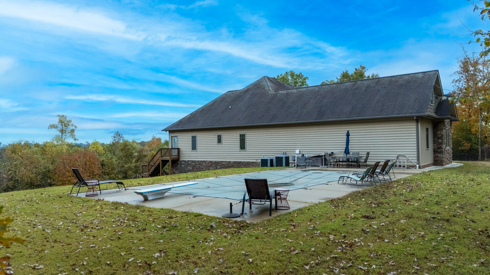 549 Old Bacon Road NE