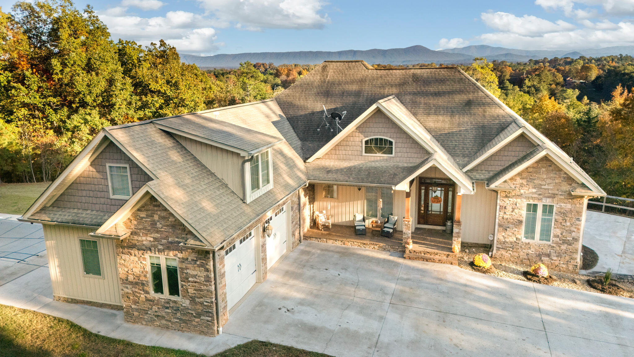 549 Old Bacon Road NE
