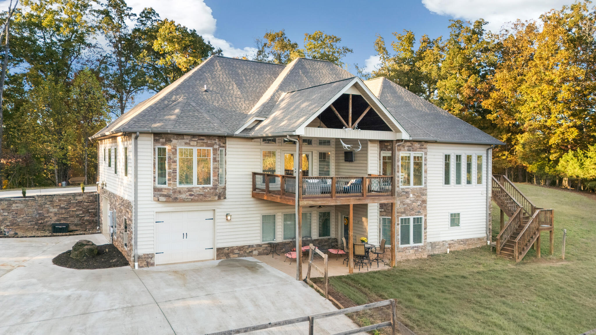 549 Old Bacon Road NE