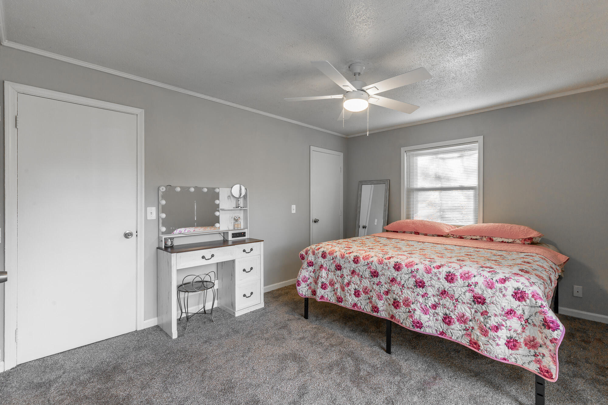 616 Pine Oaks Drive