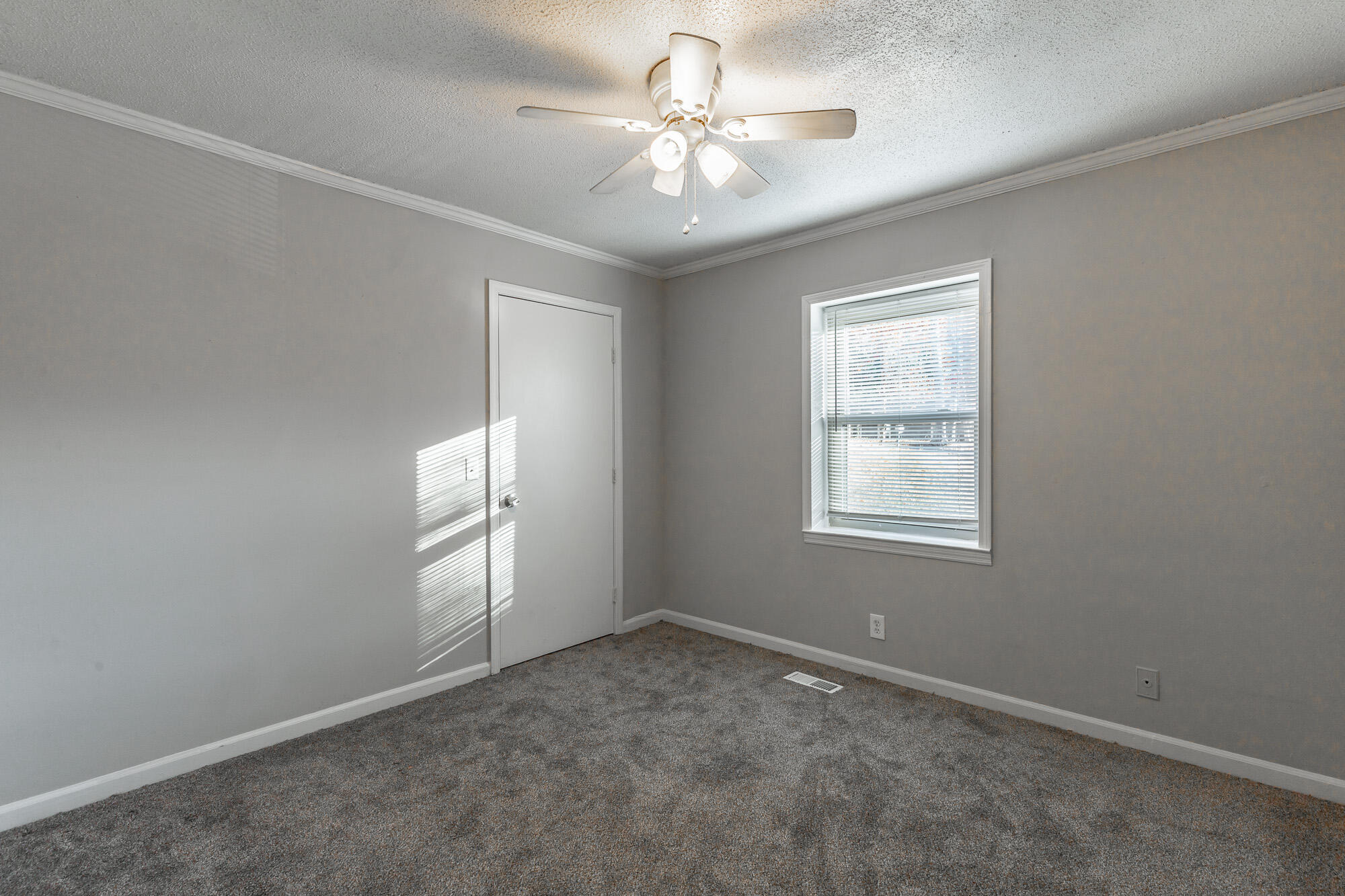 616 Pine Oaks Drive