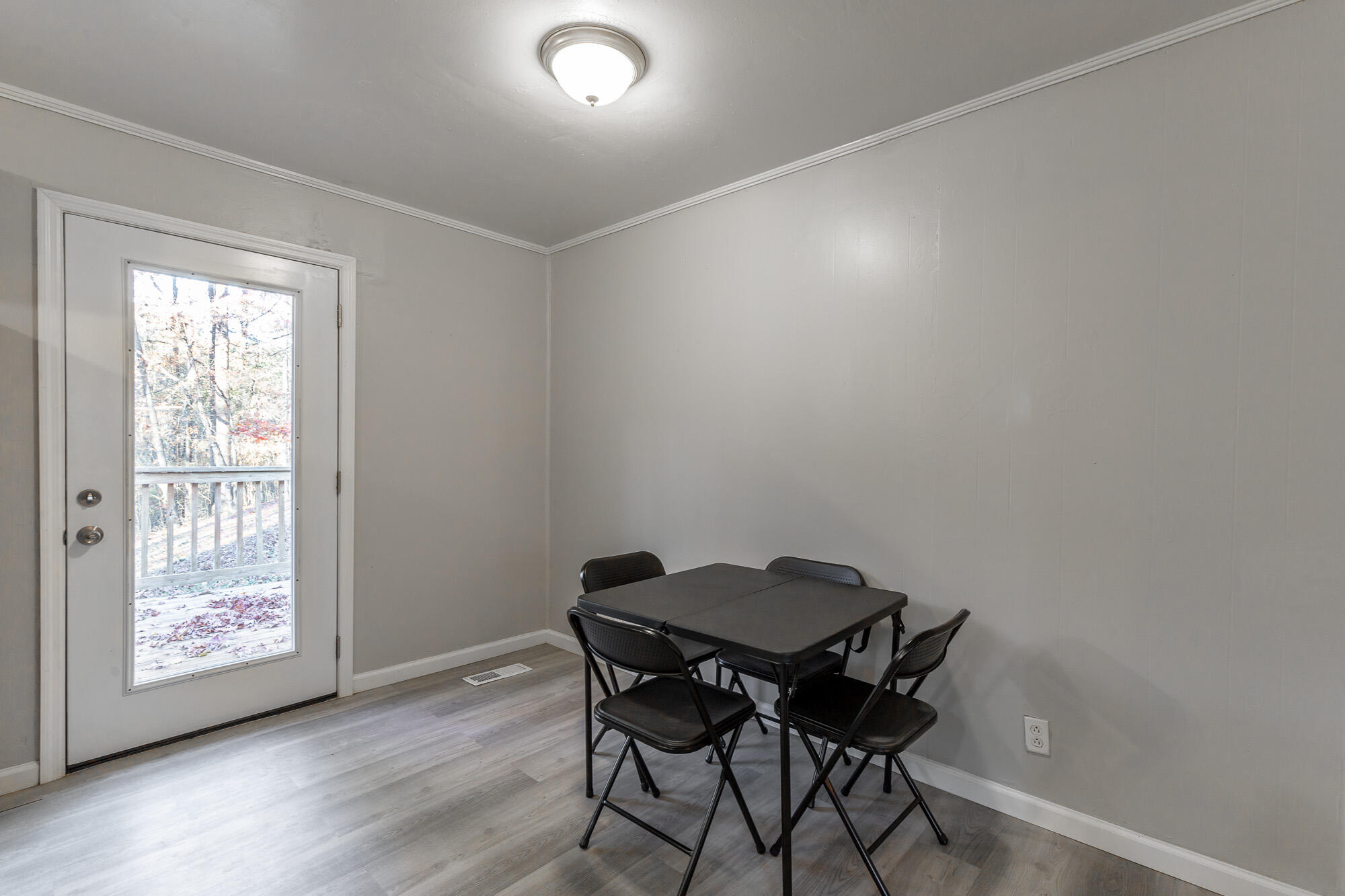 616 Pine Oaks Drive
