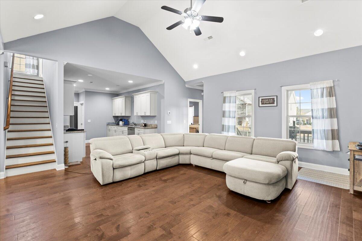 341 Peachtree Circle