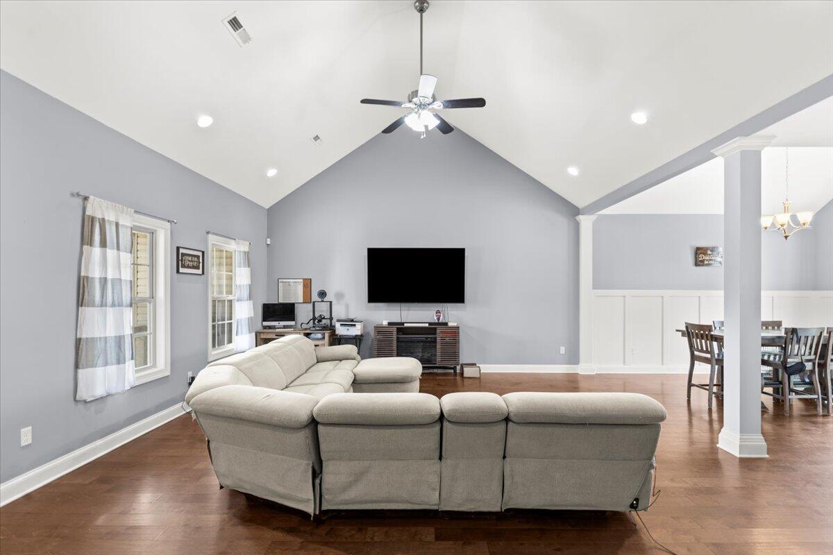 341 Peachtree Circle