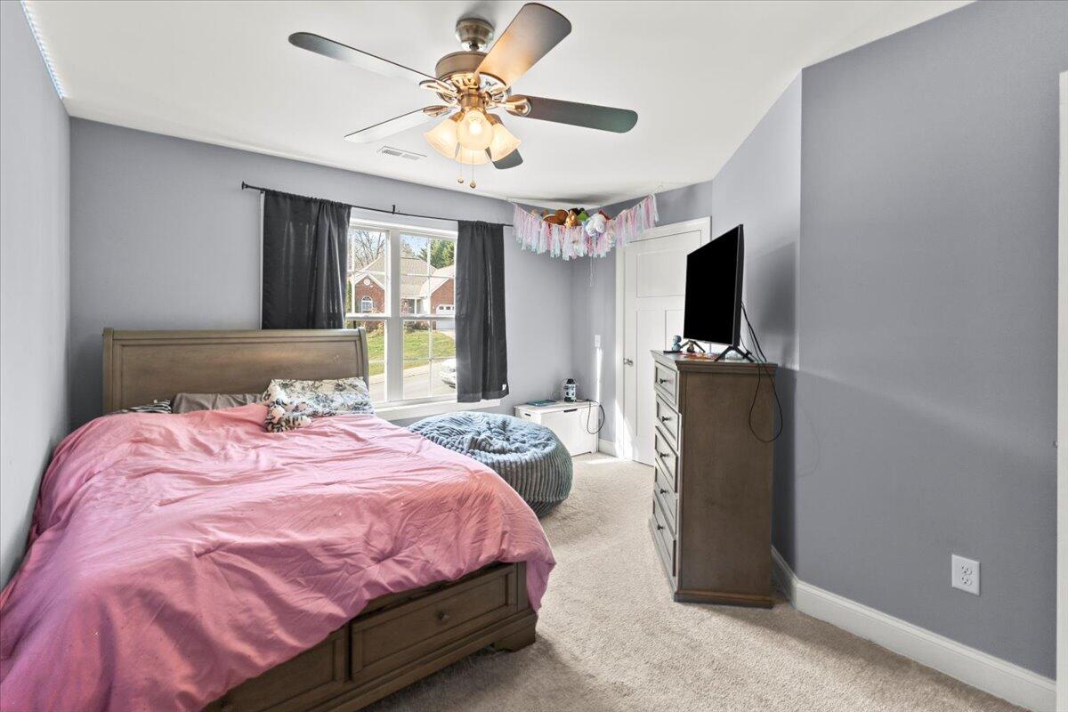 341 Peachtree Circle