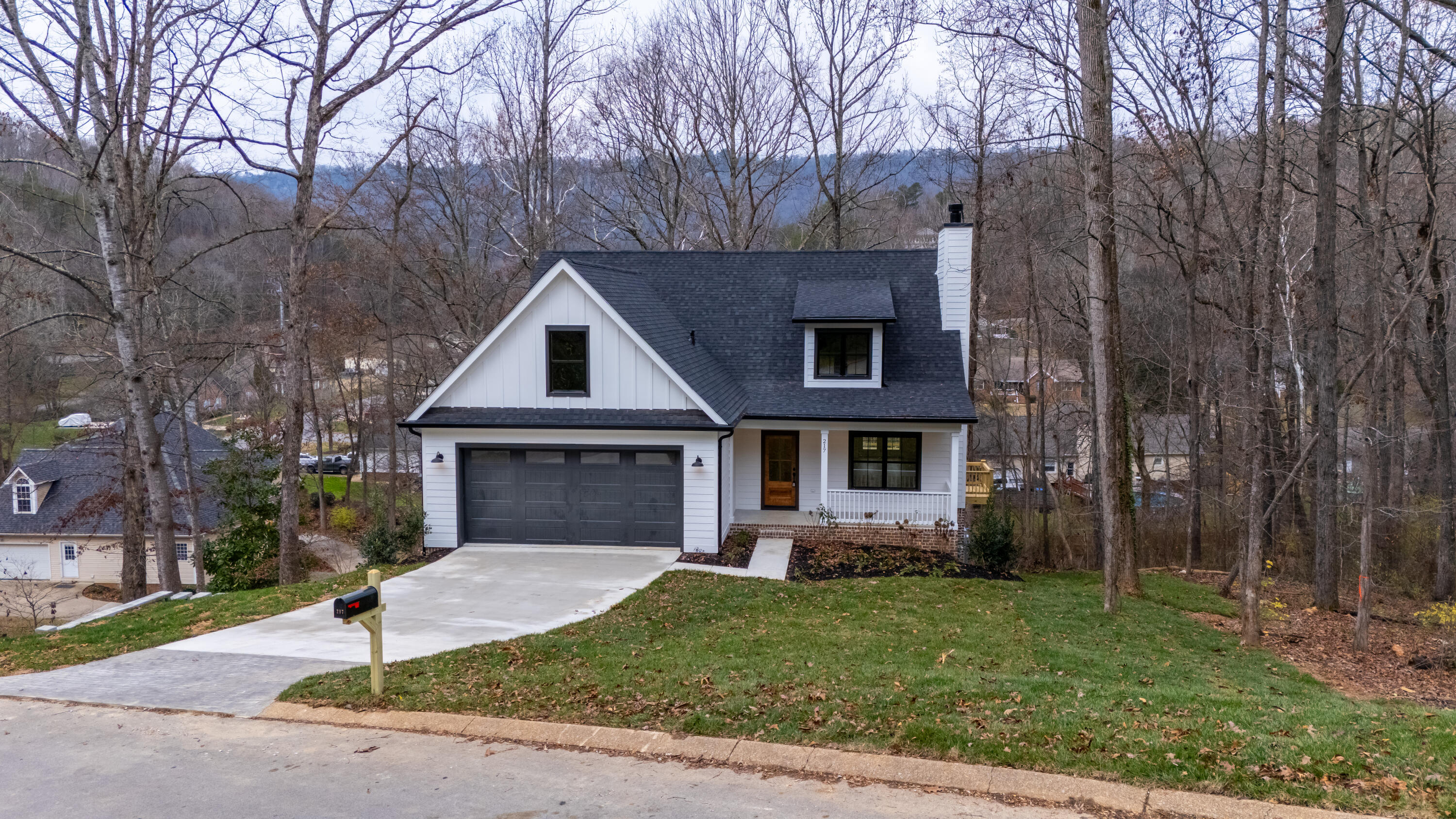 217 Lynnolen Lane