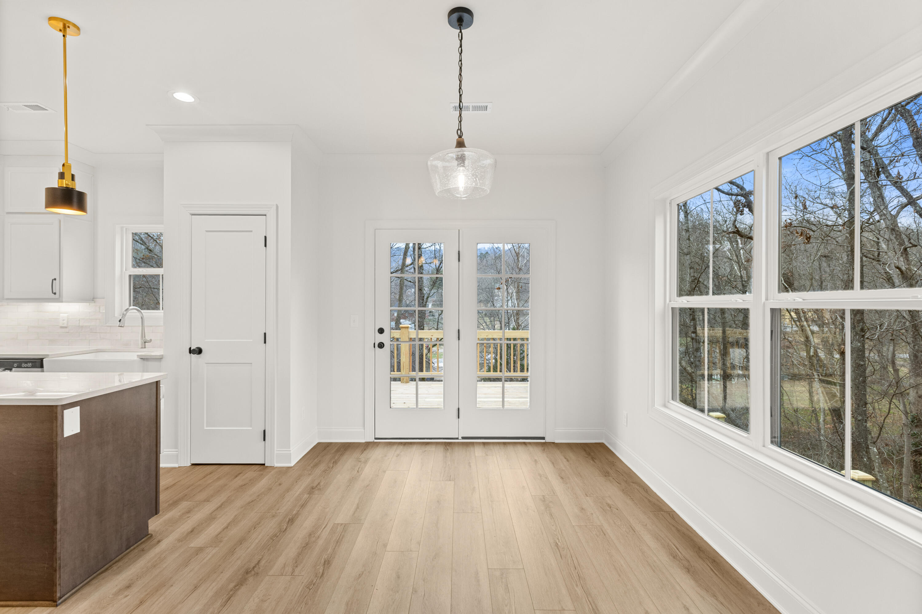217 Lynnolen Lane