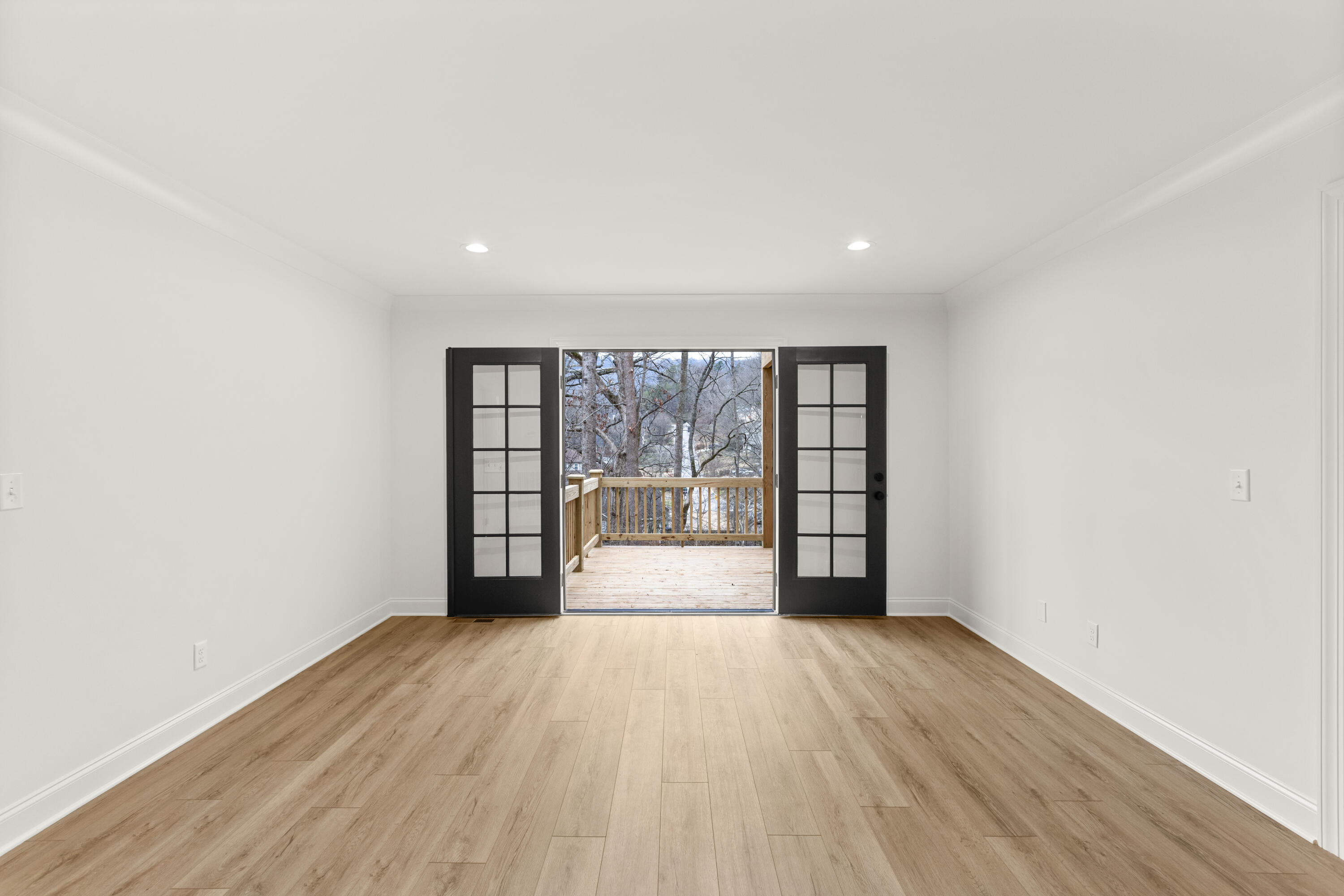 217 Lynnolen Lane