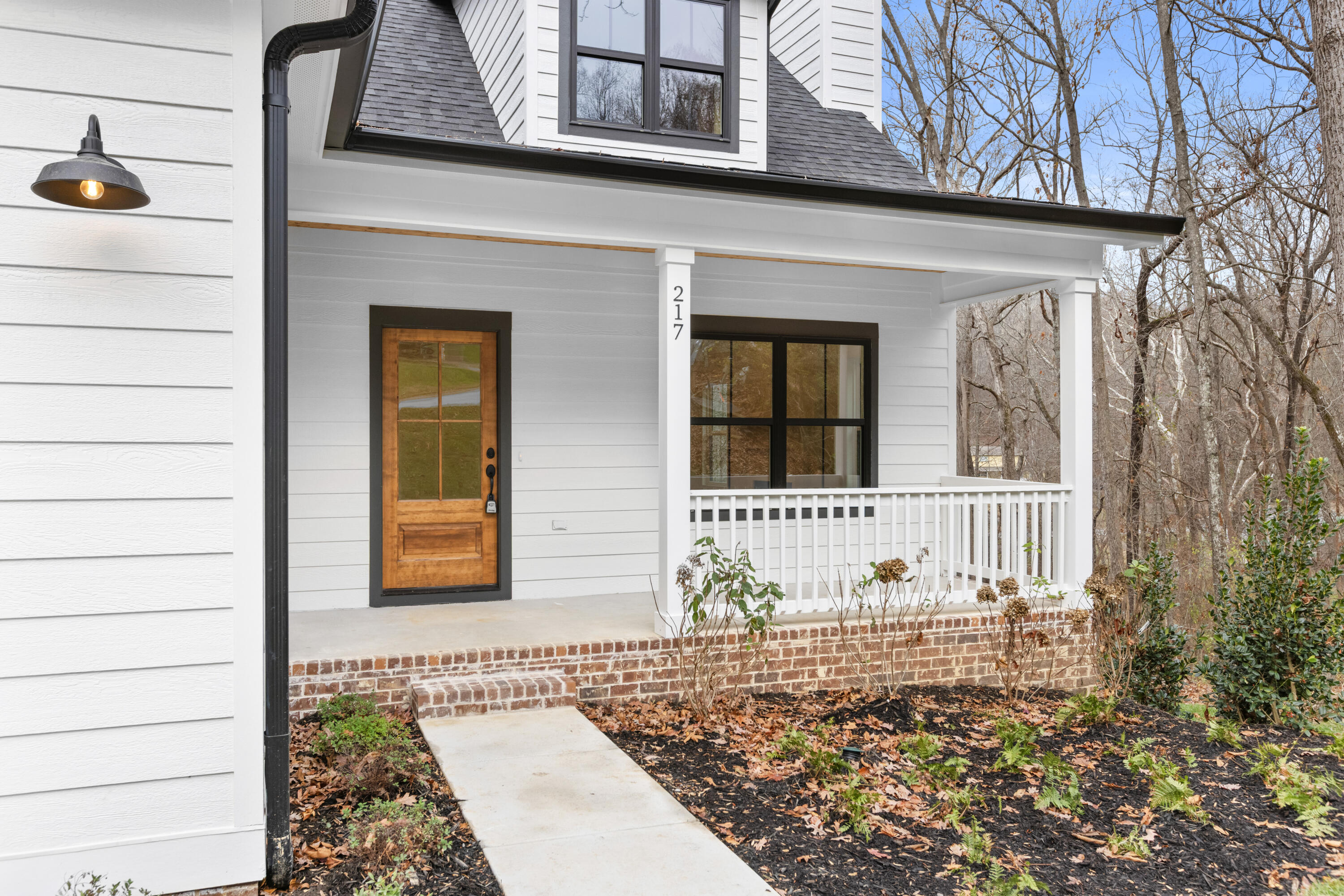 217 Lynnolen Lane