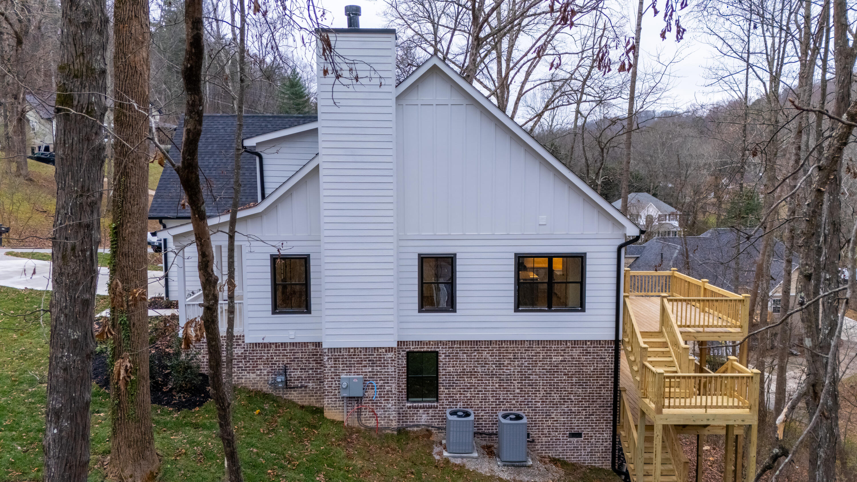 217 Lynnolen Lane
