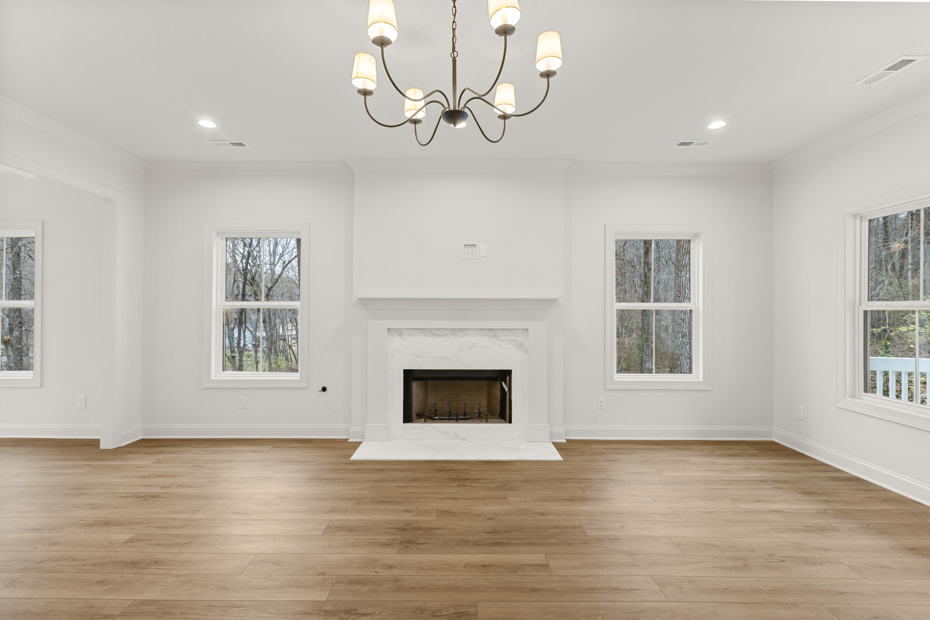 217 Lynnolen Lane