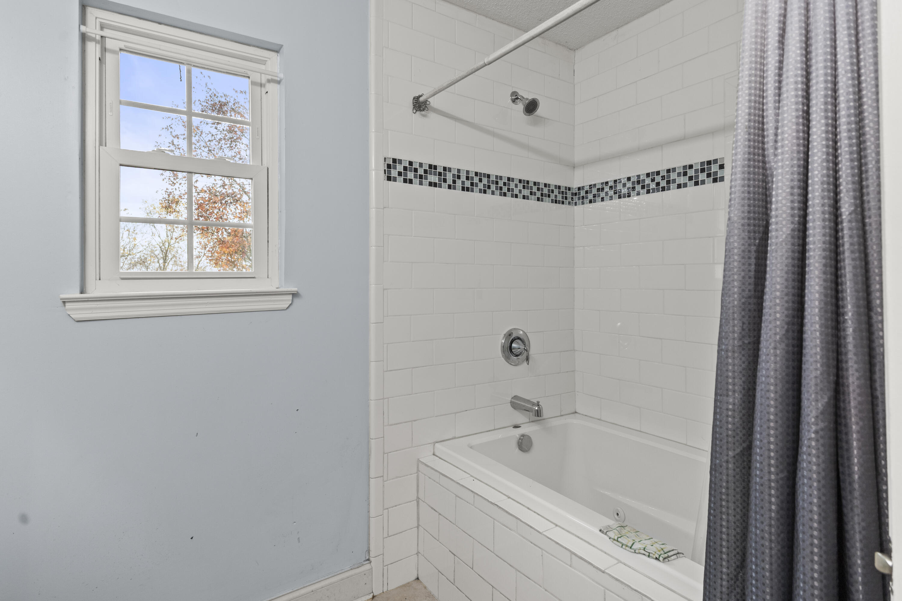 1634 Colonial Shores Drive