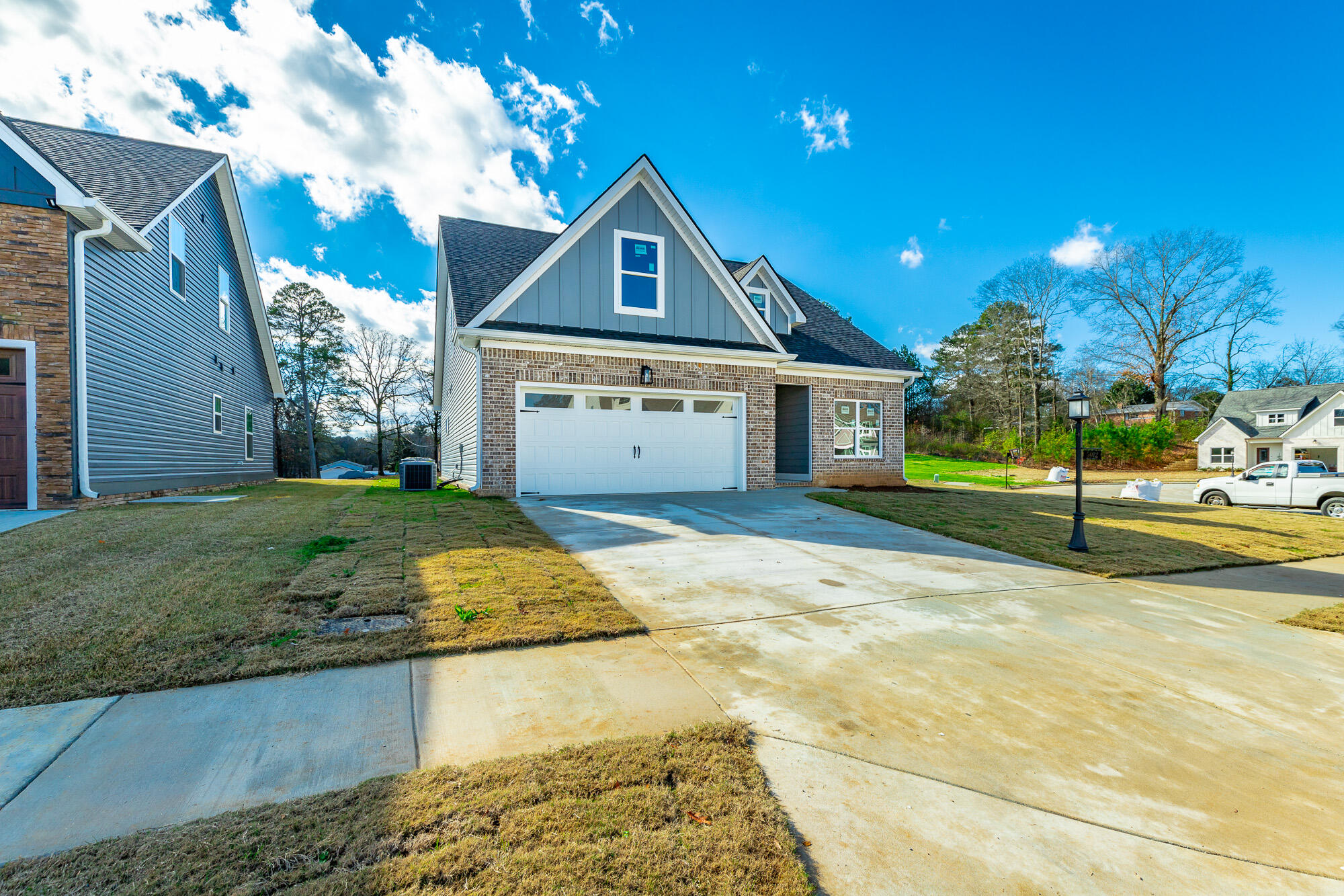5012 Oop Road