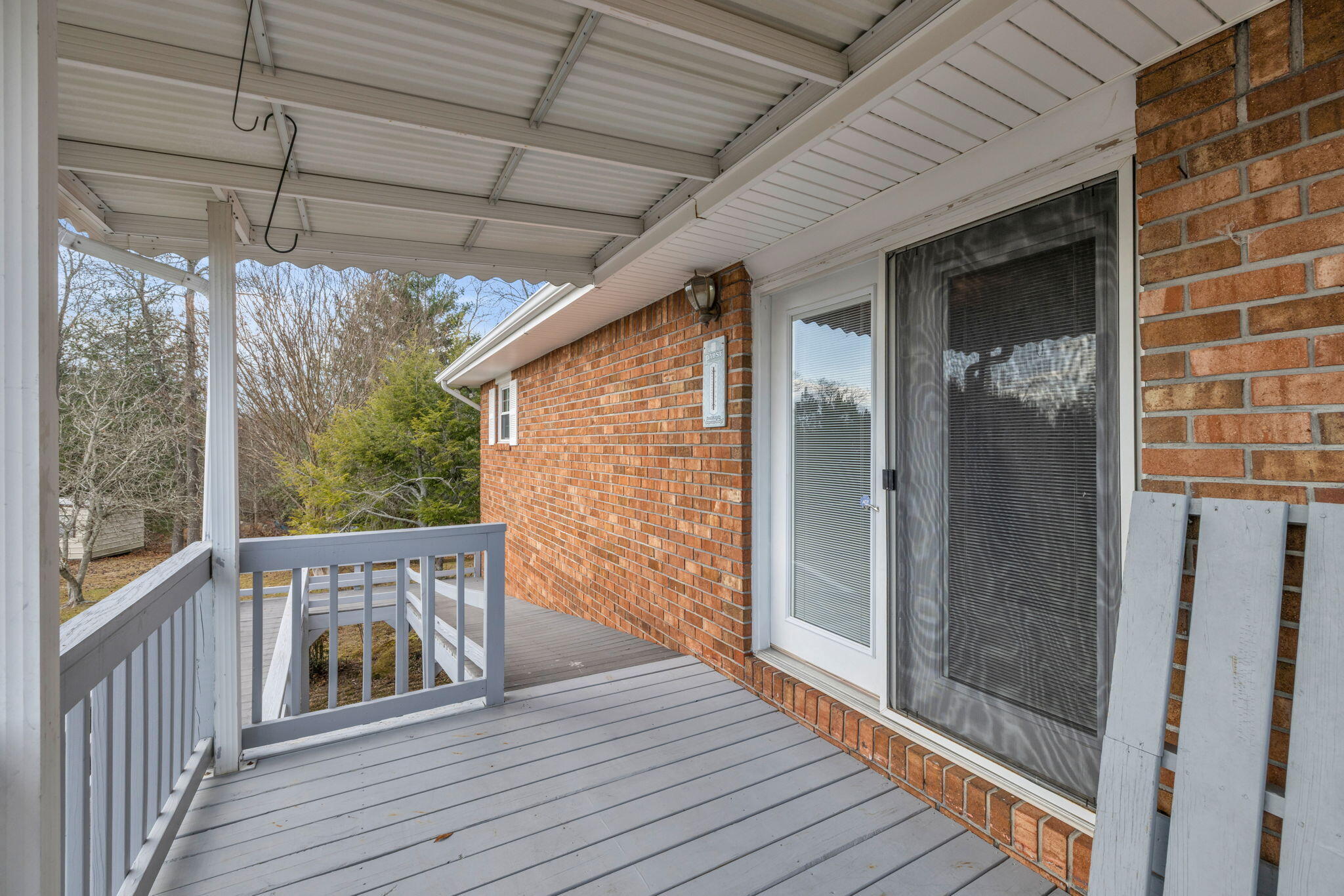 506 Crestview Circle