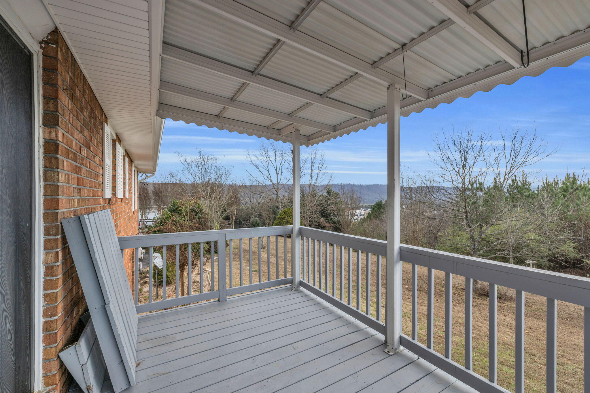 506 Crestview Circle