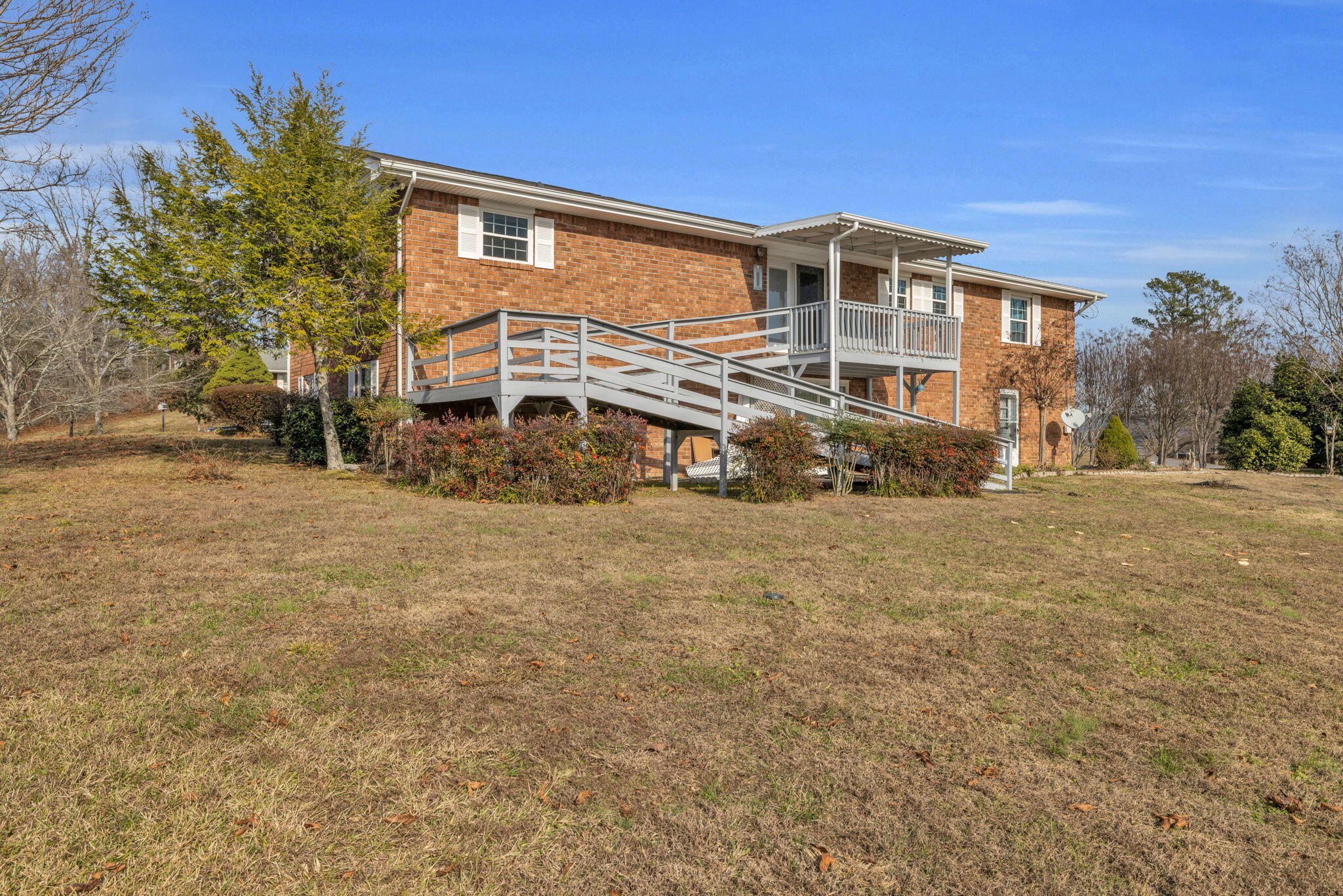 506 Crestview Circle
