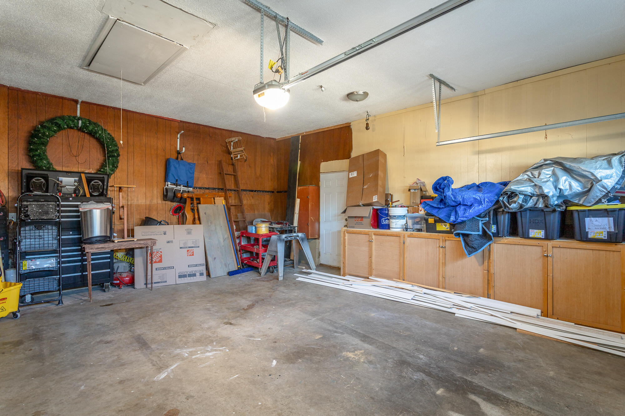 1416 Highcrest Drive